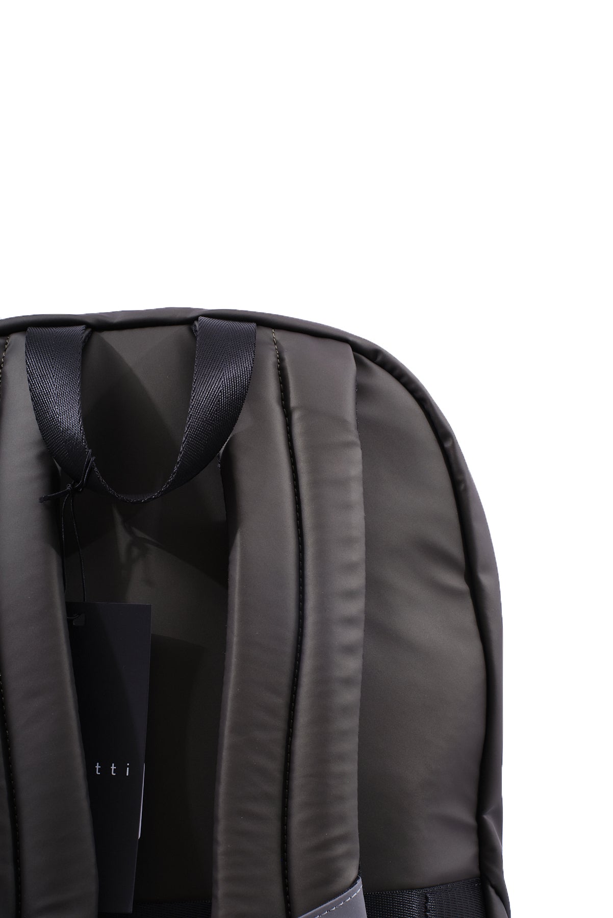 ΤΣΑΝΤΑ BACKPACK BUGATTI ΣΕ ΛΑΔΙ ΧΡΩΜΑ