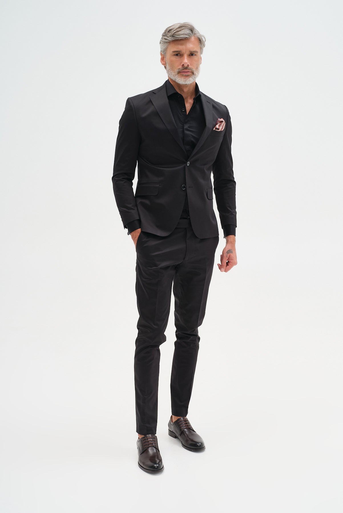 ΑΝΔΡΙΚΟ ΜΑΥΡΟ ΚΟΣΤΟΥΜΙ PORTOBELLO'S SLIM FIT SONDRIO