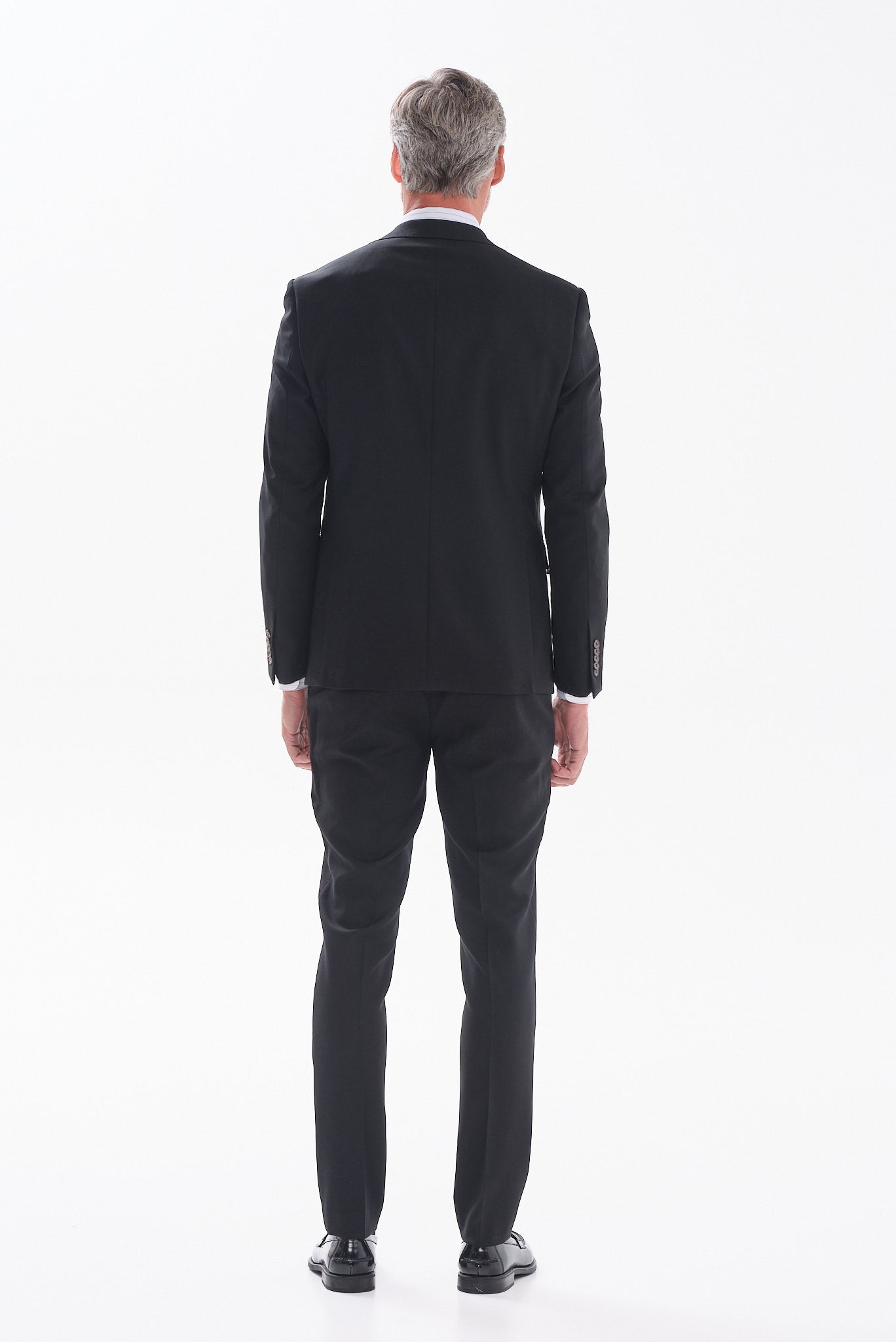 ΑΝΔΡΙΚΟ ΜΑΛΛΙΝΟ ΚΟΣΤΟΥΜΙ PORTOBELLO'S SLIM FIT ΣΕ ΜΑΥΡΟ ΧΡΩΜΑ