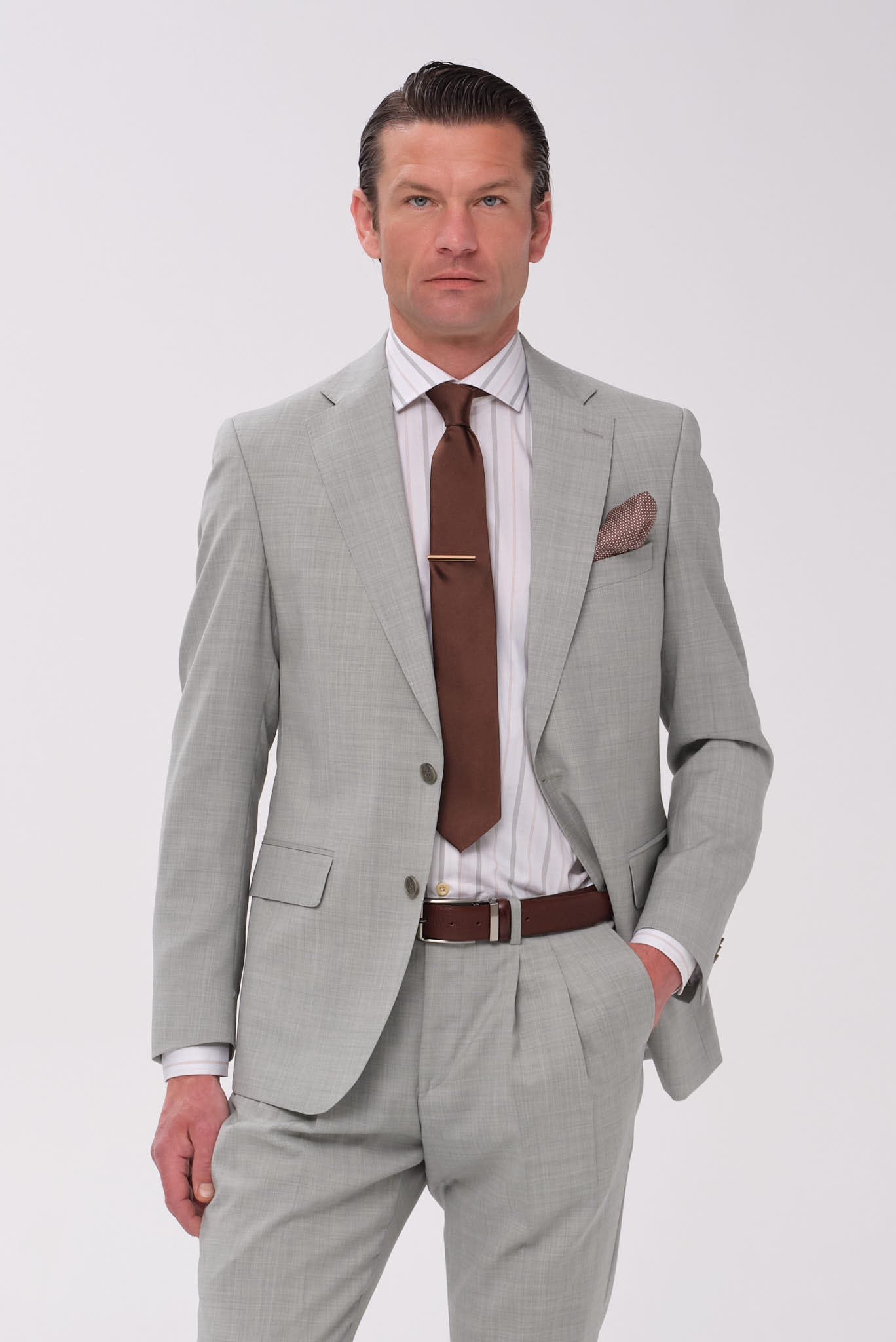 SUITS FORMAL