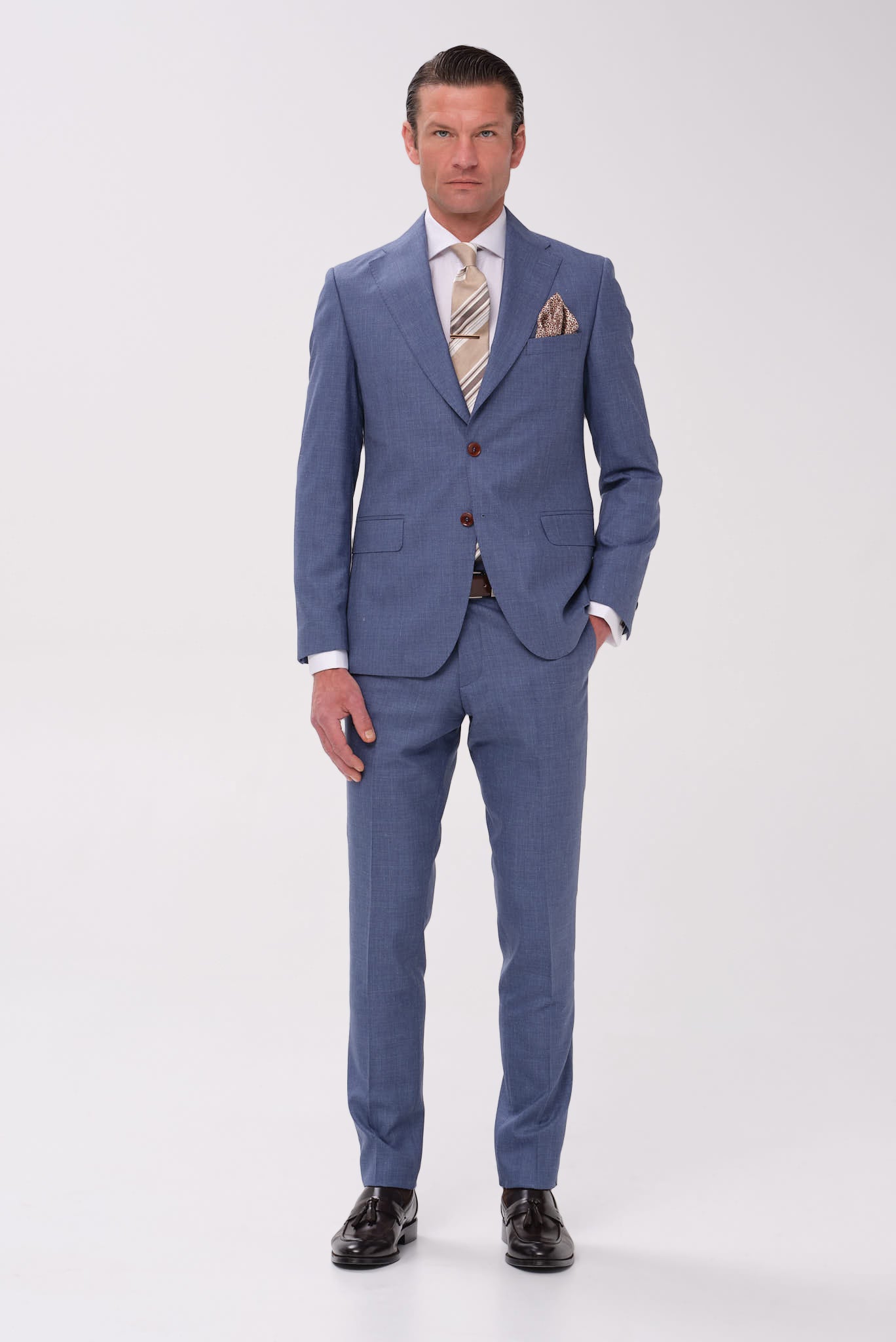SUITS FORMAL