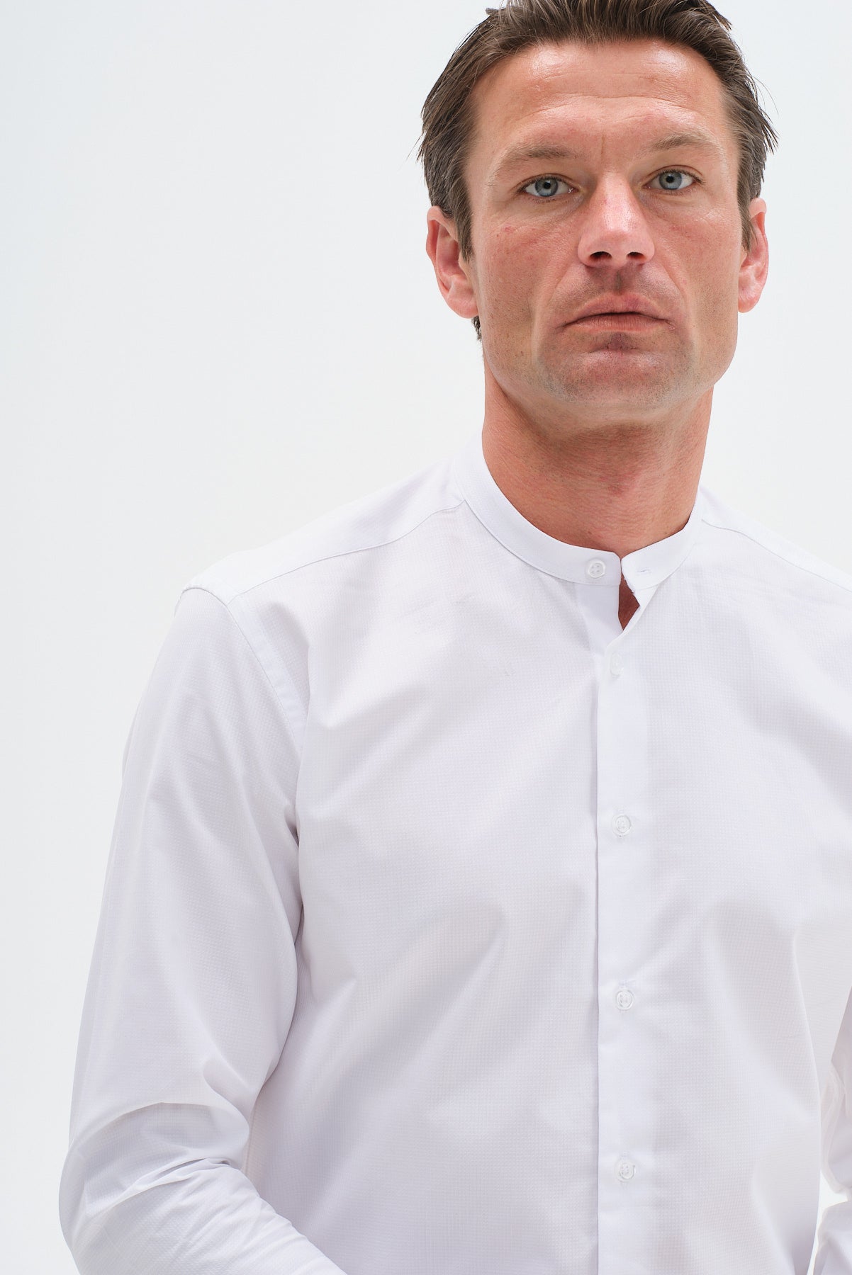 ΑΝΔΡΙΚΟ ΛΕΥΚΟ ΠΟΥΚΑΜΙΣΟ PORTOBELLO'S ΜΕ MAO ΓΙΑΚΑ SLIM FIT