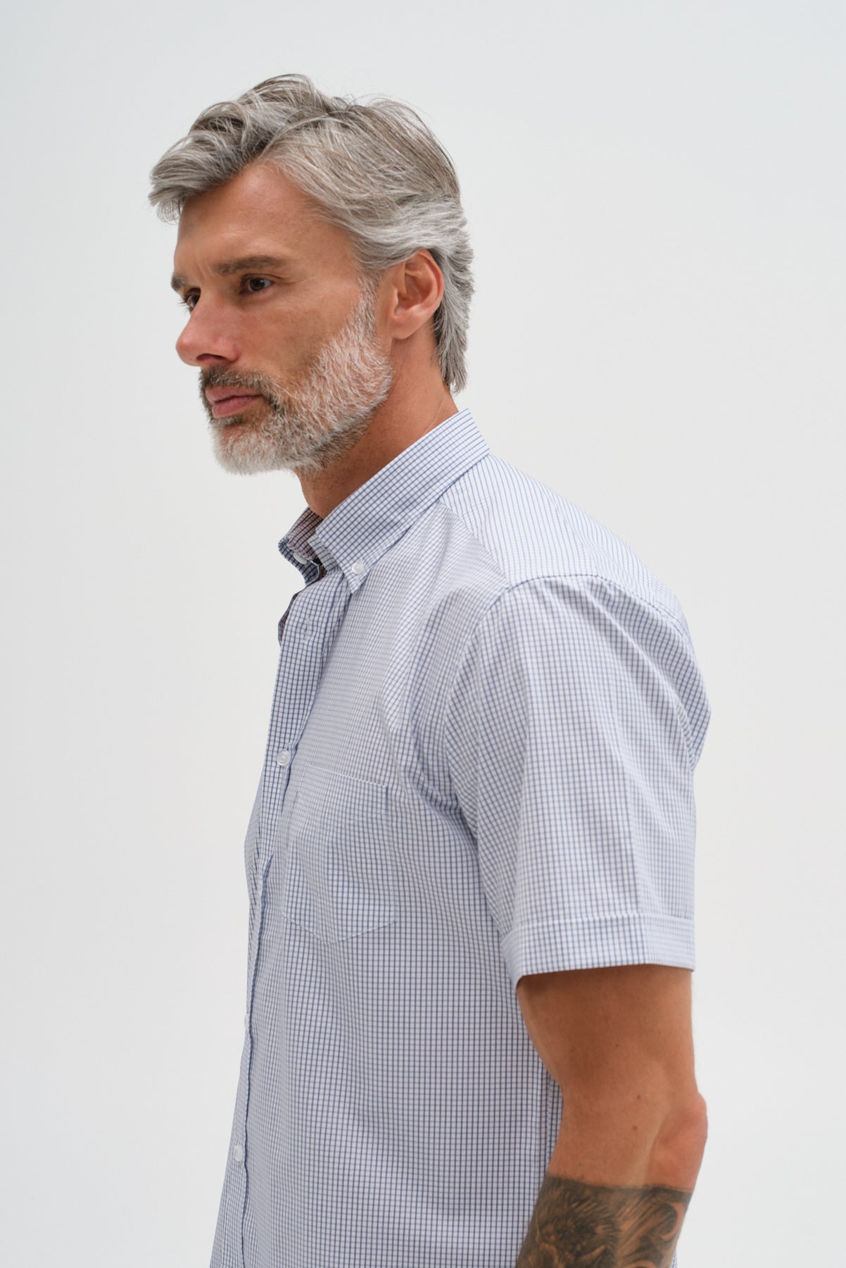 ΑΝΔΡΙΚΟ ΚΟΝΤΟΜΑΝΙΚΟ ΠΟΥΚΑΜΙΣΟ PORTOBELLO'S ΣΕ ΛΕΥΚΟ ΜΠΛΕ ΚΑΡΟ ΧΡΩΜΑ ΜΕ REX ΓΙΑΚΑ