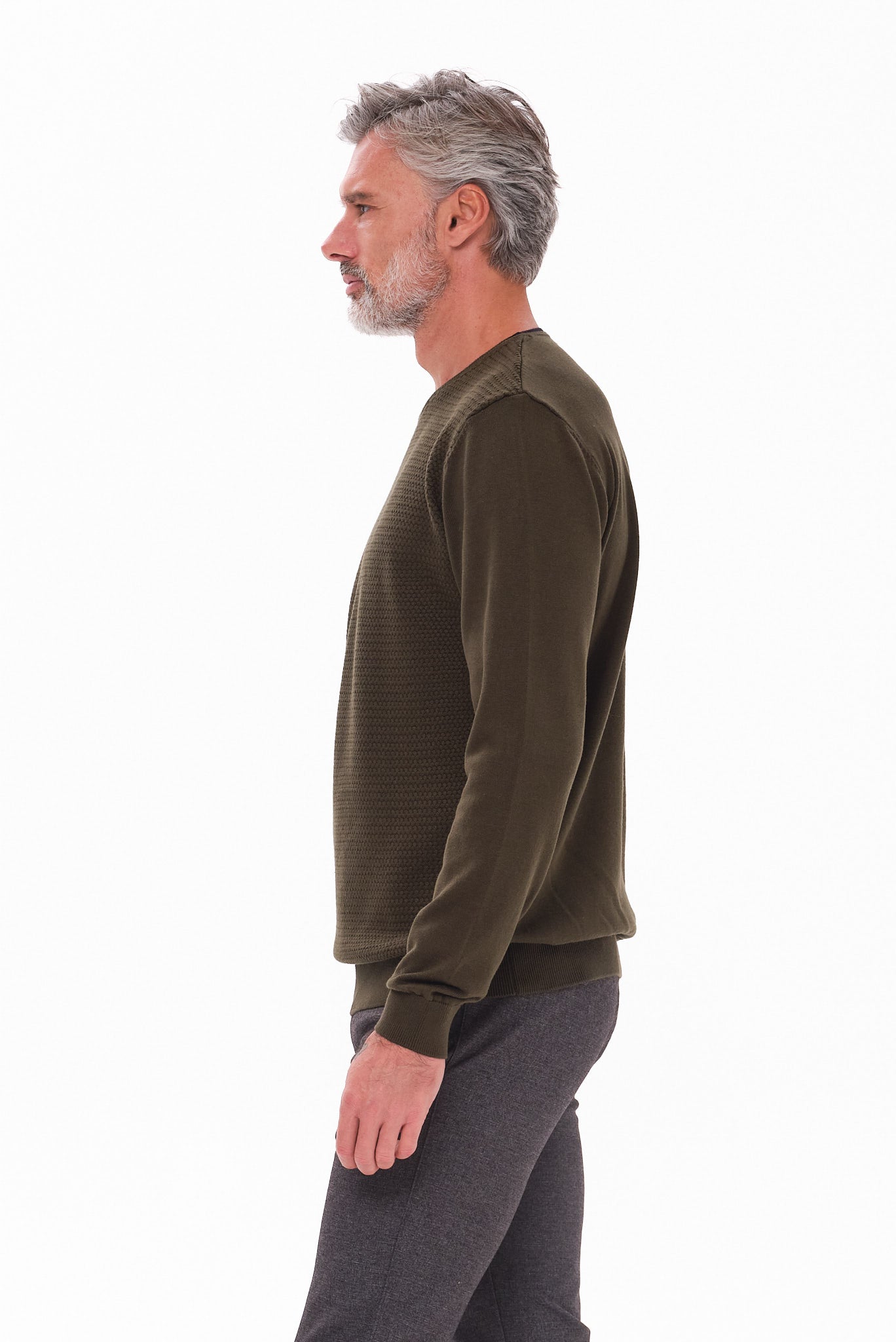 ΑΝΔΡΙΚΟ ΠΟΥΛΟΒΕΡ LES GENT'S ΛΑΔΙ ΜΕ ΛΑΙΜΟΚΟΨΗ ΚΑΙ ΜΙΚΡΟΣΧΕΔΙΟ REGULAR FIT