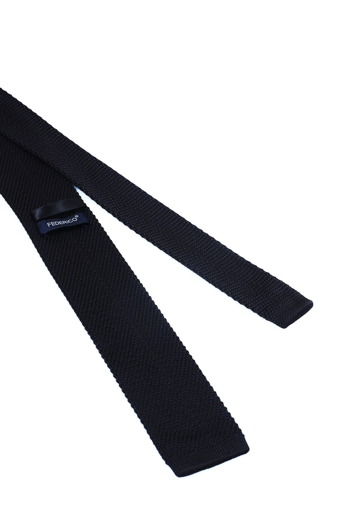 ΑΝΔΡΙΚΗ ΠΛΕΚΤΗ ΜΑΥΡΗ ΓΡΑΒΑΤΑ PORTOBELLO'S ΜΕ ΑΝΑΓΛΥΦΟ ΣΧΕΔΙΟ