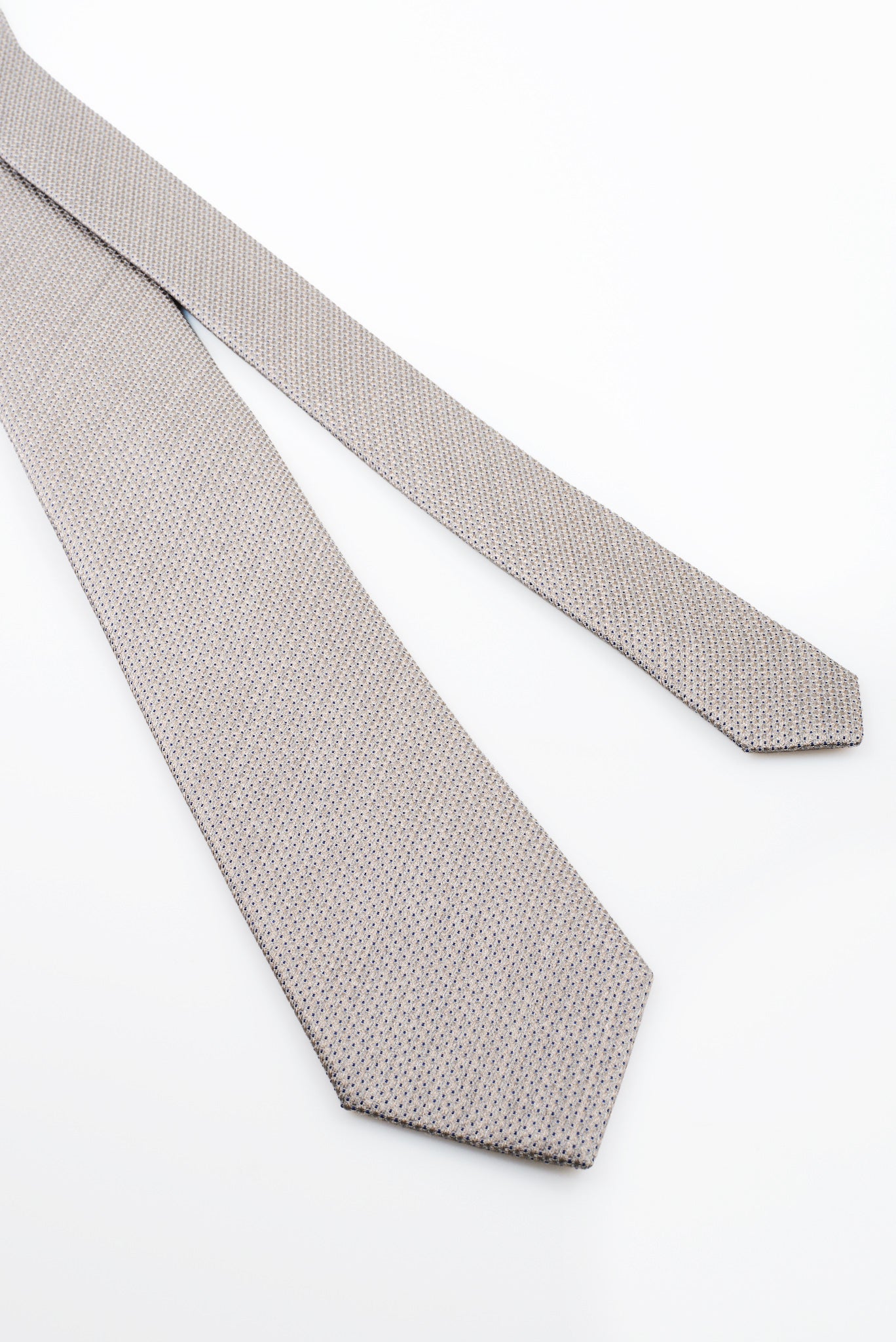 ΑΝΔΡΙΚΗ ΜΕΤΑΞΩΤΗ ΓΡΑΒΑΤΑ ΣΕ ΜΠΕΖ ΣΚΟΥΡΟ ΧΡΩΜΑ PORTOBELLO'S