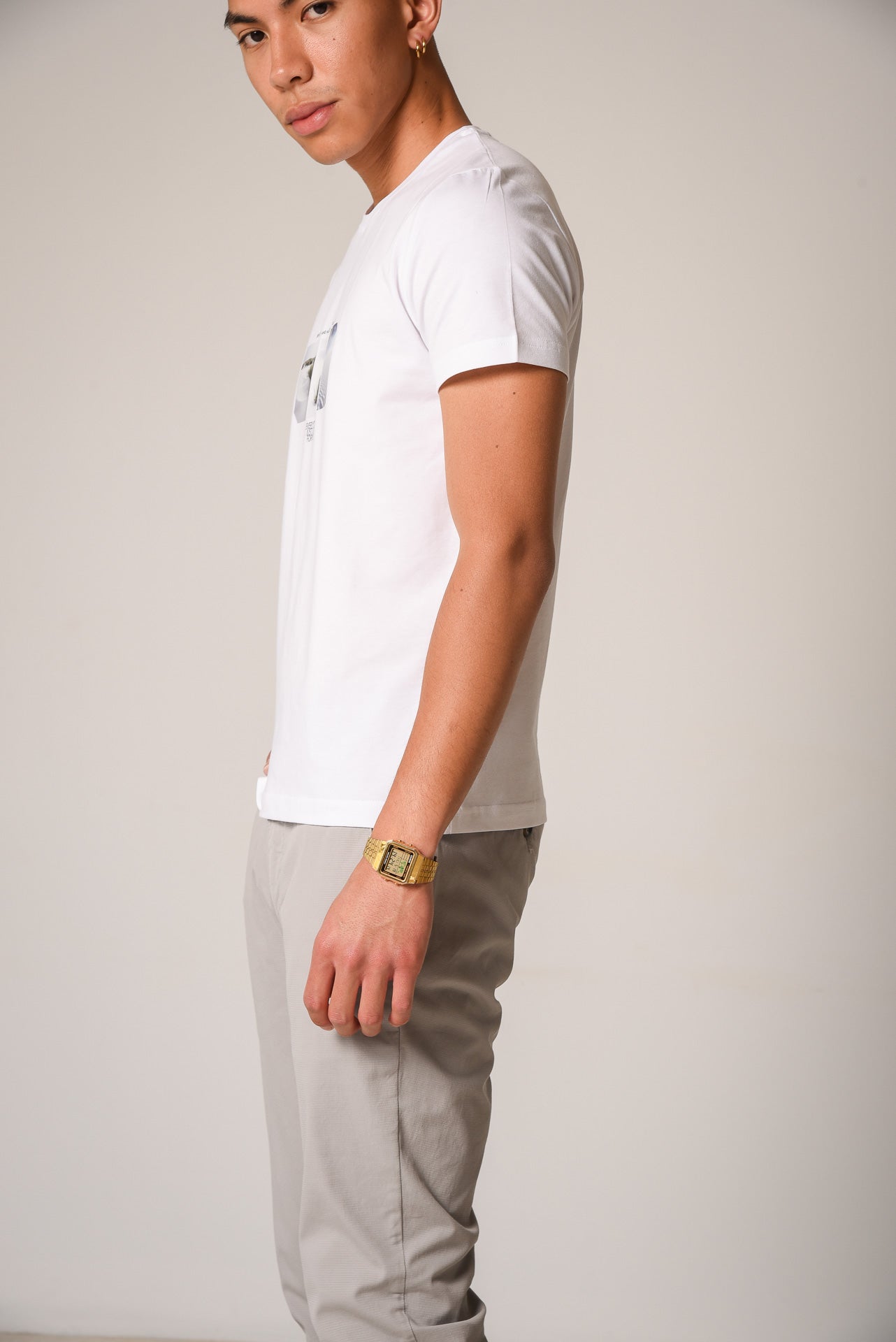 T SHIRT
