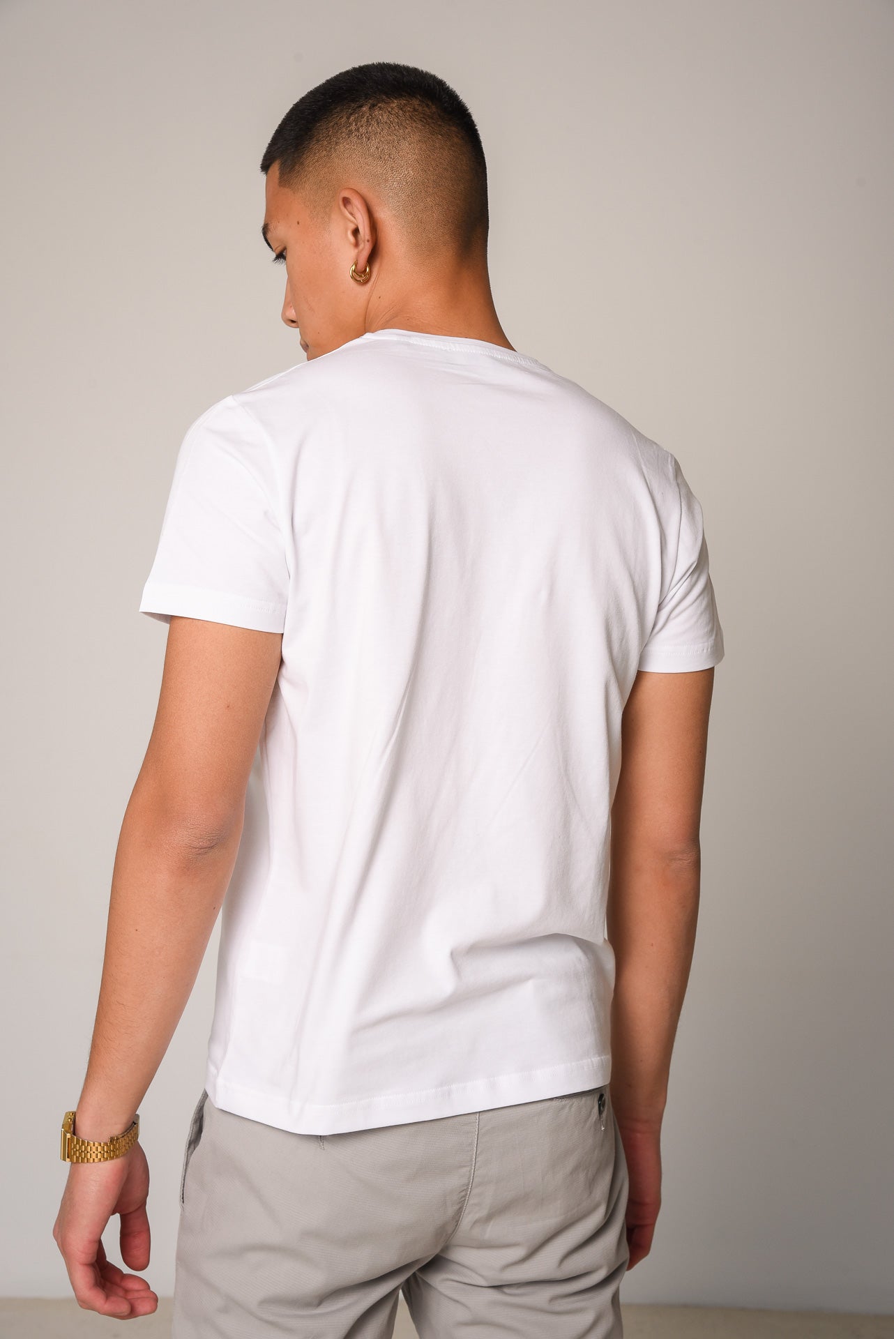 T SHIRT