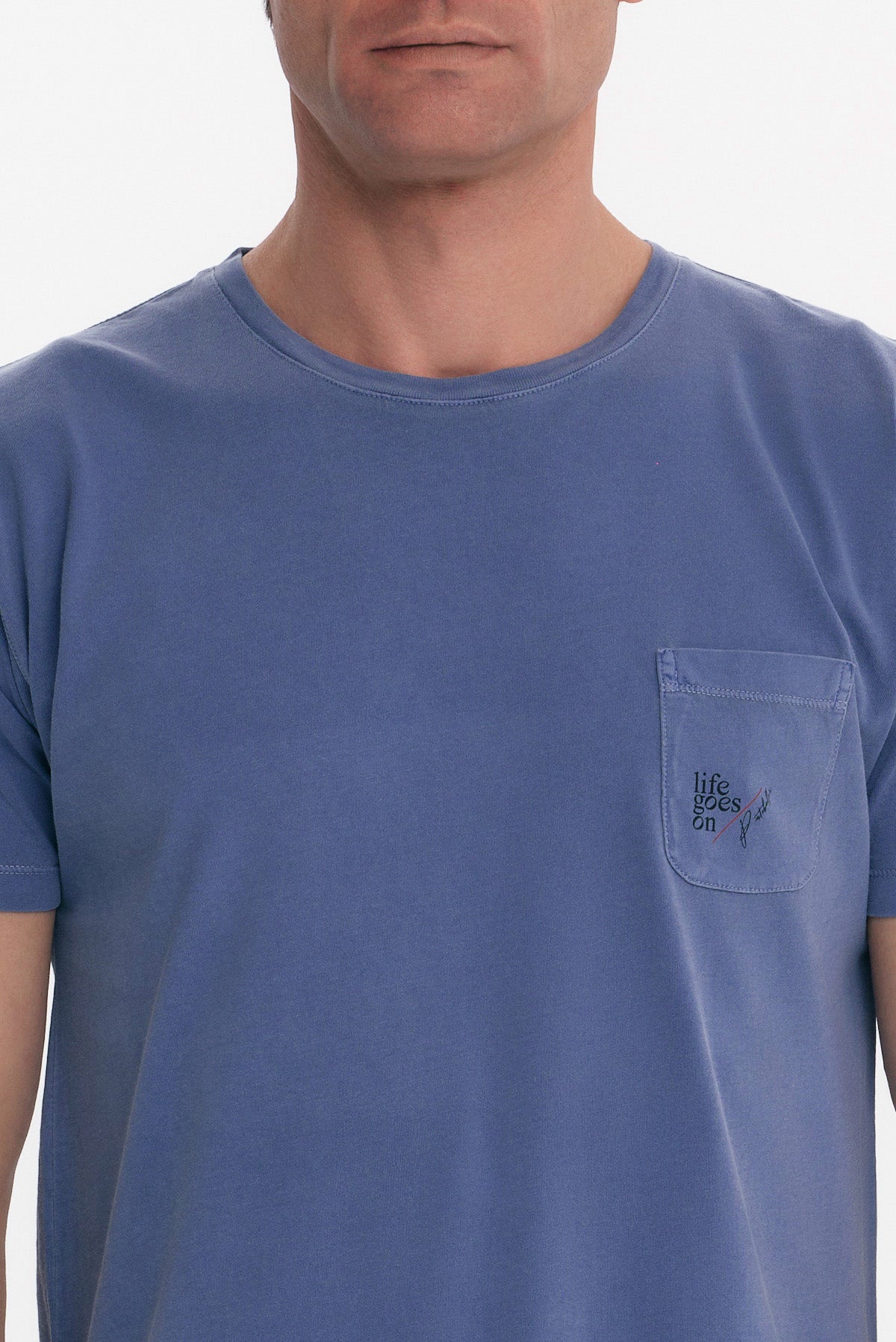 ΑΝΔΡΙΚΟ INDIGO ΚΟΝΤΟΜΑΝΙΚΟ T-SHIRT PORTOBELLO'S ΜΕ ΤΣΕΠΗ ΣΤΟ ΣΤΗΘΟΣ