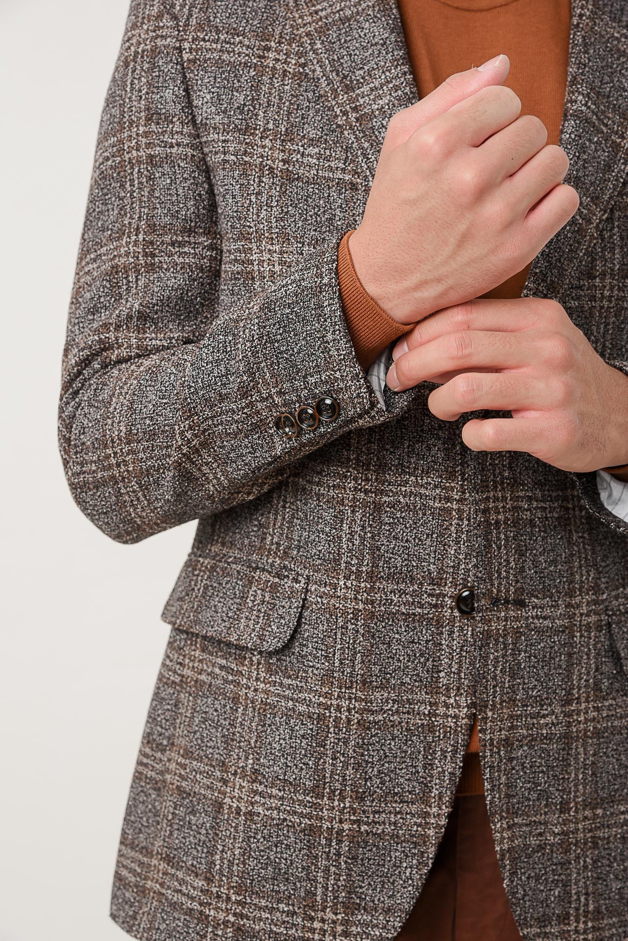 ΑΝΔΡΙΚΟ ΚΑΡΟ ΣΑΚΑΚΙ PORTOBELLO'S ΣΕ ΓΚΡΙ-ΜΠΕΖ ΧΡΩΜΑ ΚΑΙ ΚΑΦΕ ΚΑΡΟ ANGELICO