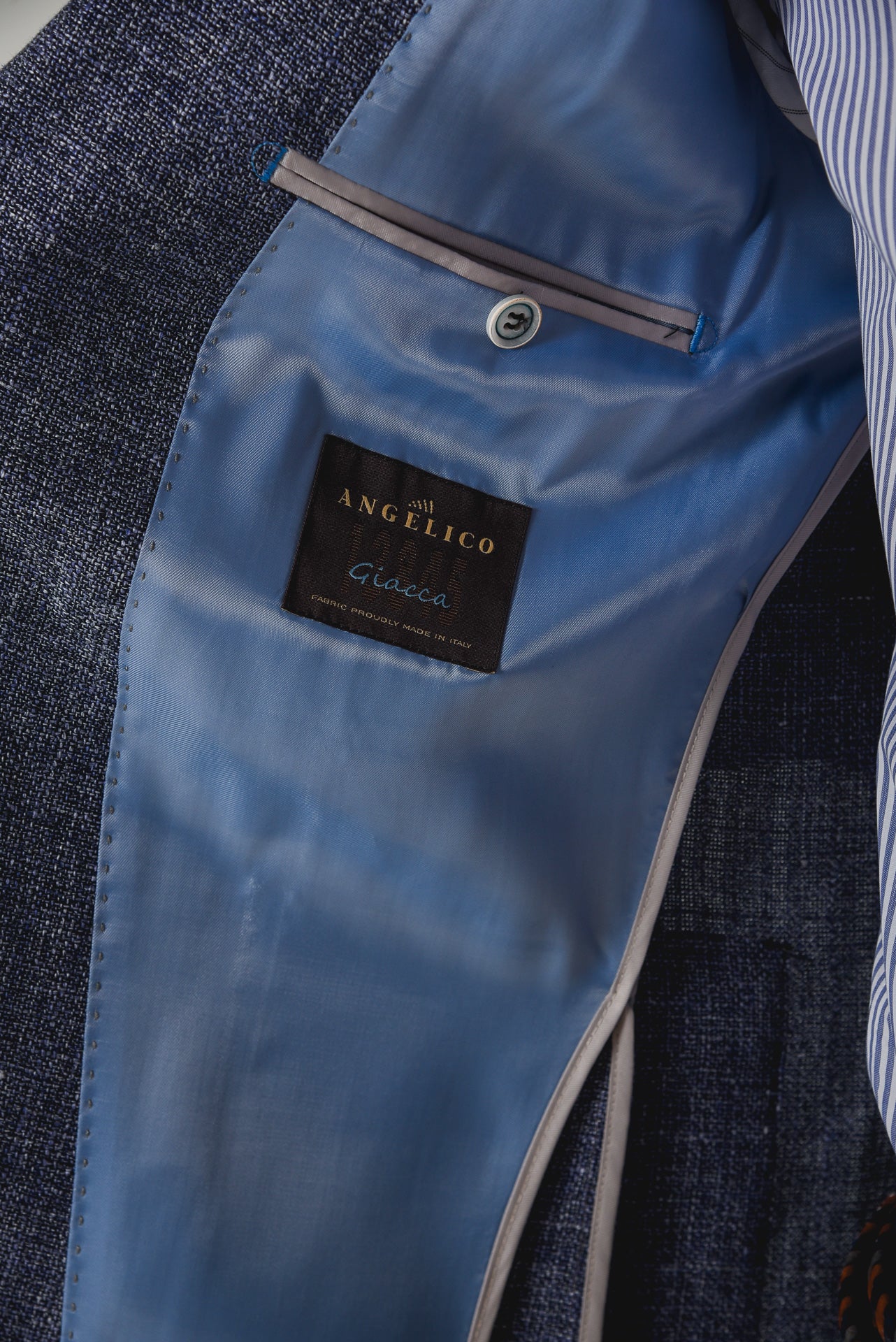 ΑΝΔΡΙΚΟ ΣΑΚΑΚΙ PORTOBELLO’S ΣΕ ΜΠΛΕ ΤΖΙΝ ΑΠΟΧΡΩΣΗ ΚΑΙ ΥΦΑΣΜΑ ΤΗΣ ANGELICO