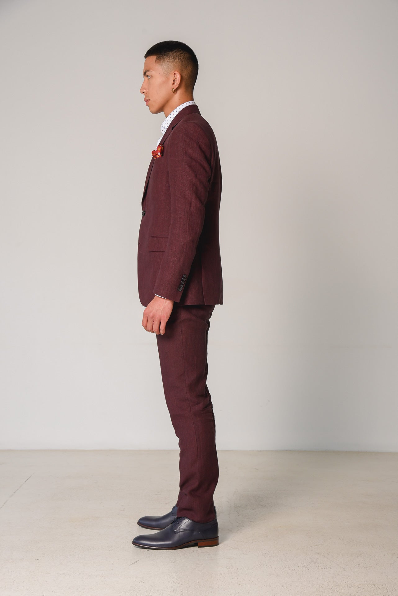 ΑΝΔΡΙΚΟ ΚΟΣΤΟΥΜΙ PORTOBELLO'S ΜΠΟΡΝΤΟ ΜΕ ΛΙΝΟ ΥΦΑΣΜΑ ΑΠΟ ΤΗΝ ANGELICO