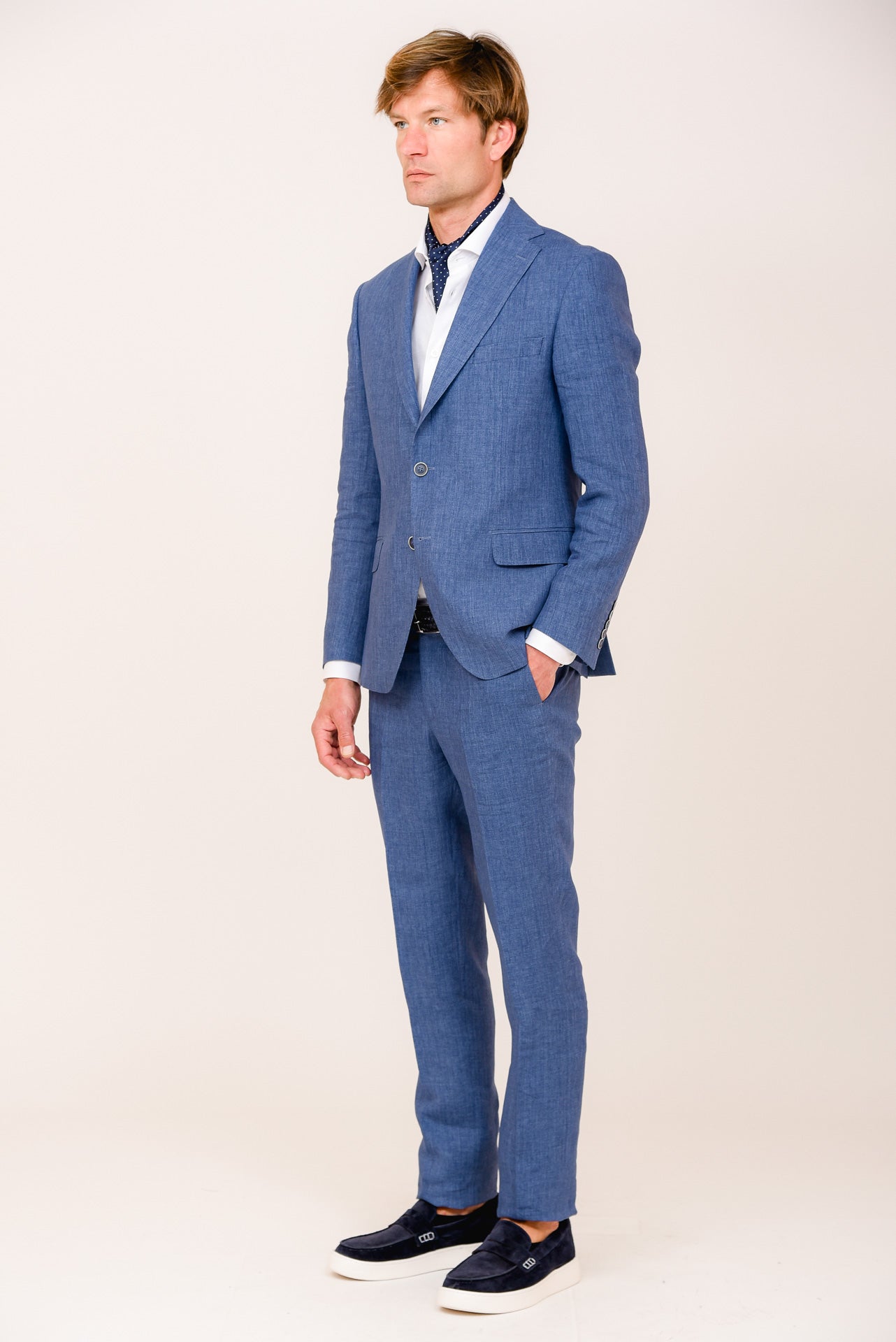 ΑΝΔΡΙΚΟ ΚΟΣΤΟΥΜΙ PORTOBELLO'S ΜΟΝΟΠΕΤΟ ΔΙΚΟΥΜΠΟ ΤΖΙΝ ΑΠΟΧΡΩΣΗ ΣΕ ΛΙΝΟ ΤΗΣ LEOMASTER