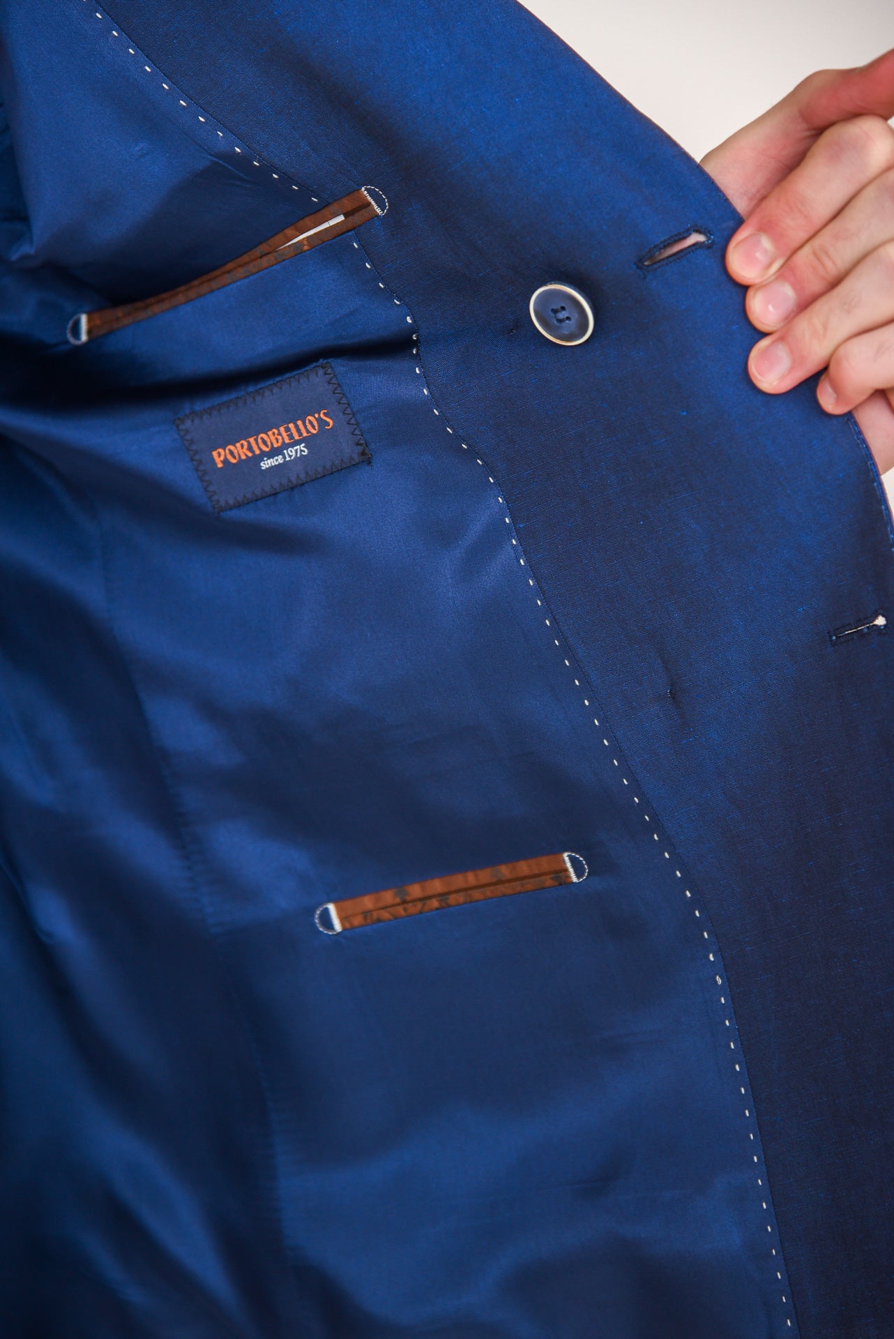 ΑΝΔΡΙΚΟ ΣΤΑΥΡΩΤΟ ΚΟΣΤΟΥΜΙ PORTOBELLO'S ΜΠΛΕ ΑΝΟΙΧΤΟ ΜΕ PEAK ΠΕΤΑ