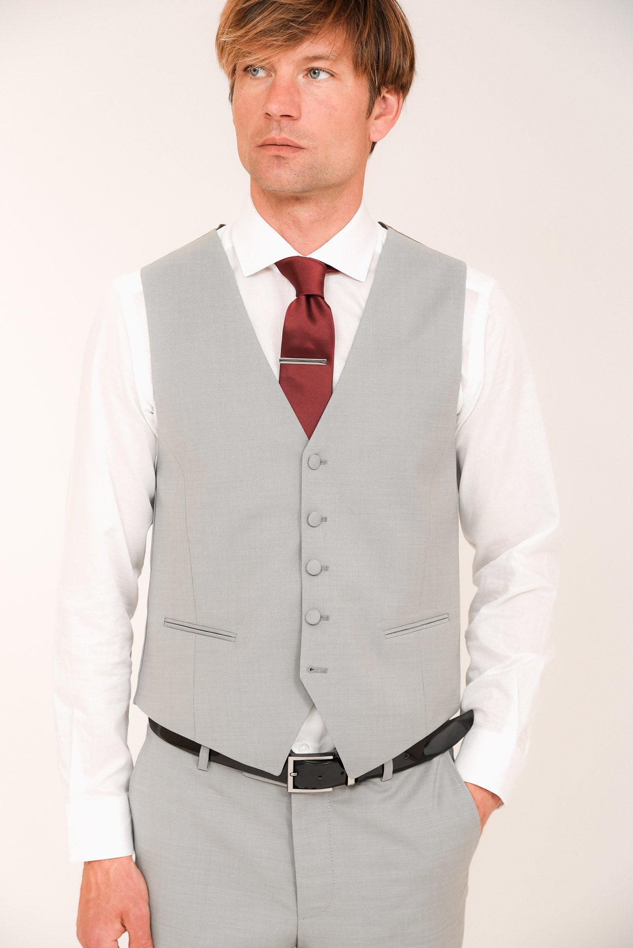 ΑΝΔΡΙΚΟ THREE-PIECE ΜΟΝΟΠΕΤΟ ΔΙΚΟΥΜΠΟ ΚΟΣΤΟΥΜΙ ΣΕ LIGHT ΓΚΡΙ ΧΡΩΜΑ PORTOBELLO'S