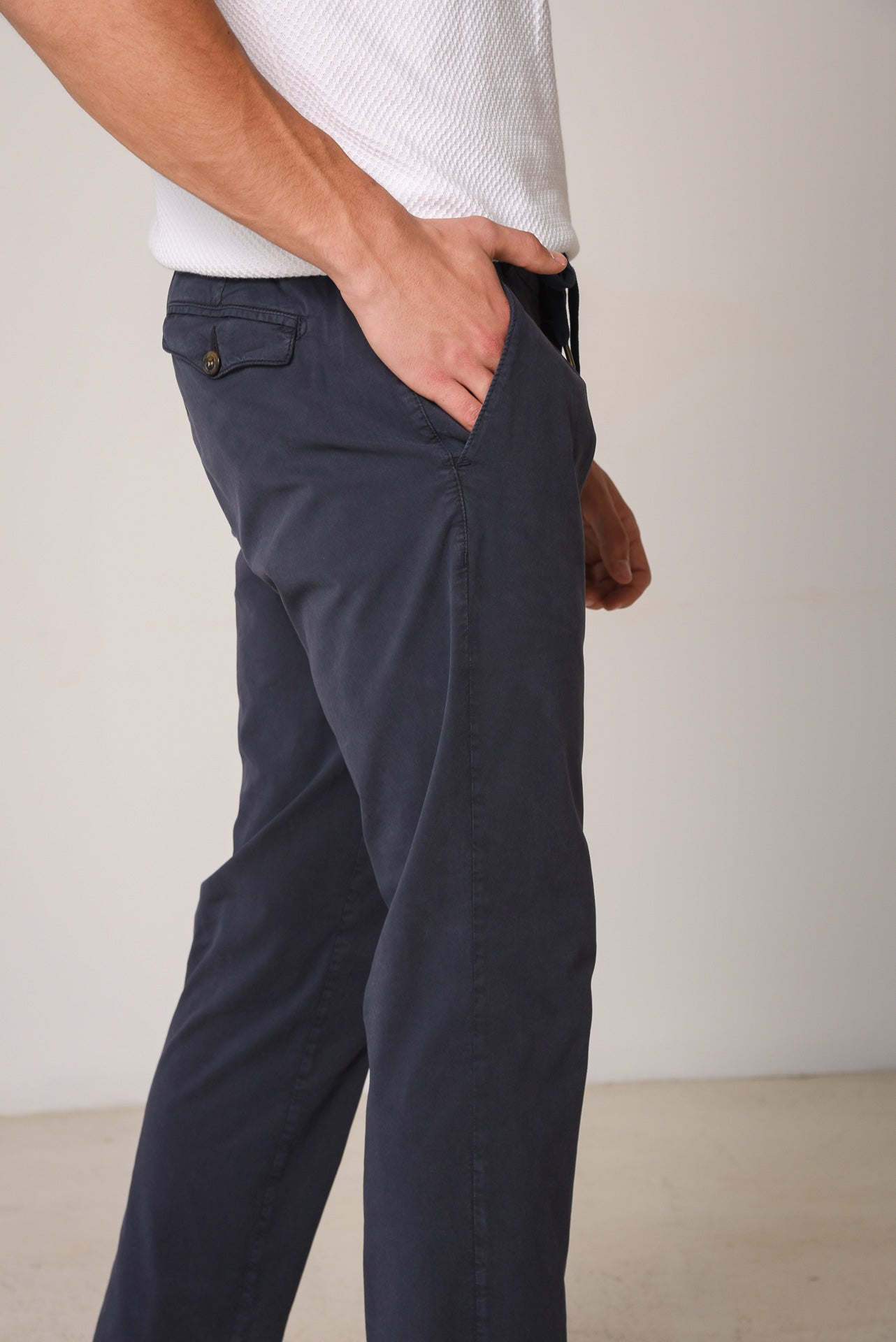 ΑΝΔΡΙΚΟ ΠΑΝΤΕΛΟΝΙ CHINOS PORTOBELLO'S ΜΕ ΚΟΡΔΟΝΙ ΚΑΙ ΠΙΕΤΕΣ ΣΕ ΜΠΛΕ ΧΡΩΜΑ REGULAR FIT