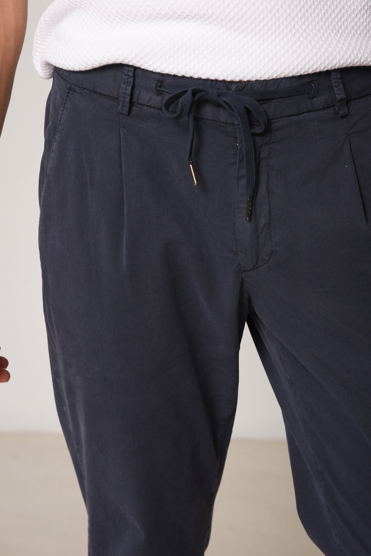 ΑΝΔΡΙΚΟ ΠΑΝΤΕΛΟΝΙ CHINOS PORTOBELLO'S ΜΕ ΚΟΡΔΟΝΙ ΚΑΙ ΠΙΕΤΕΣ ΣΕ ΜΠΛΕ ΧΡΩΜΑ REGULAR FIT