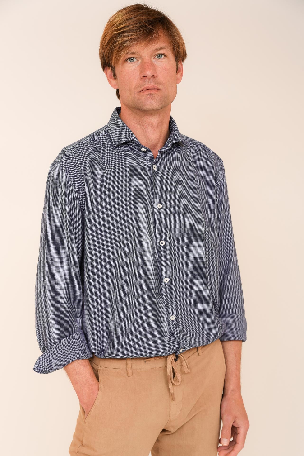 ΑΝΔΡΙΚΟ ΠΟΥΚΑΜΙΣΟ ΜΕ REX ΓΙΑΚΑ PORTOBELLO'S INDIGO ΜΕ ΜΙΚΡΟΣΧΕΔΙΟ REGULAR FIT