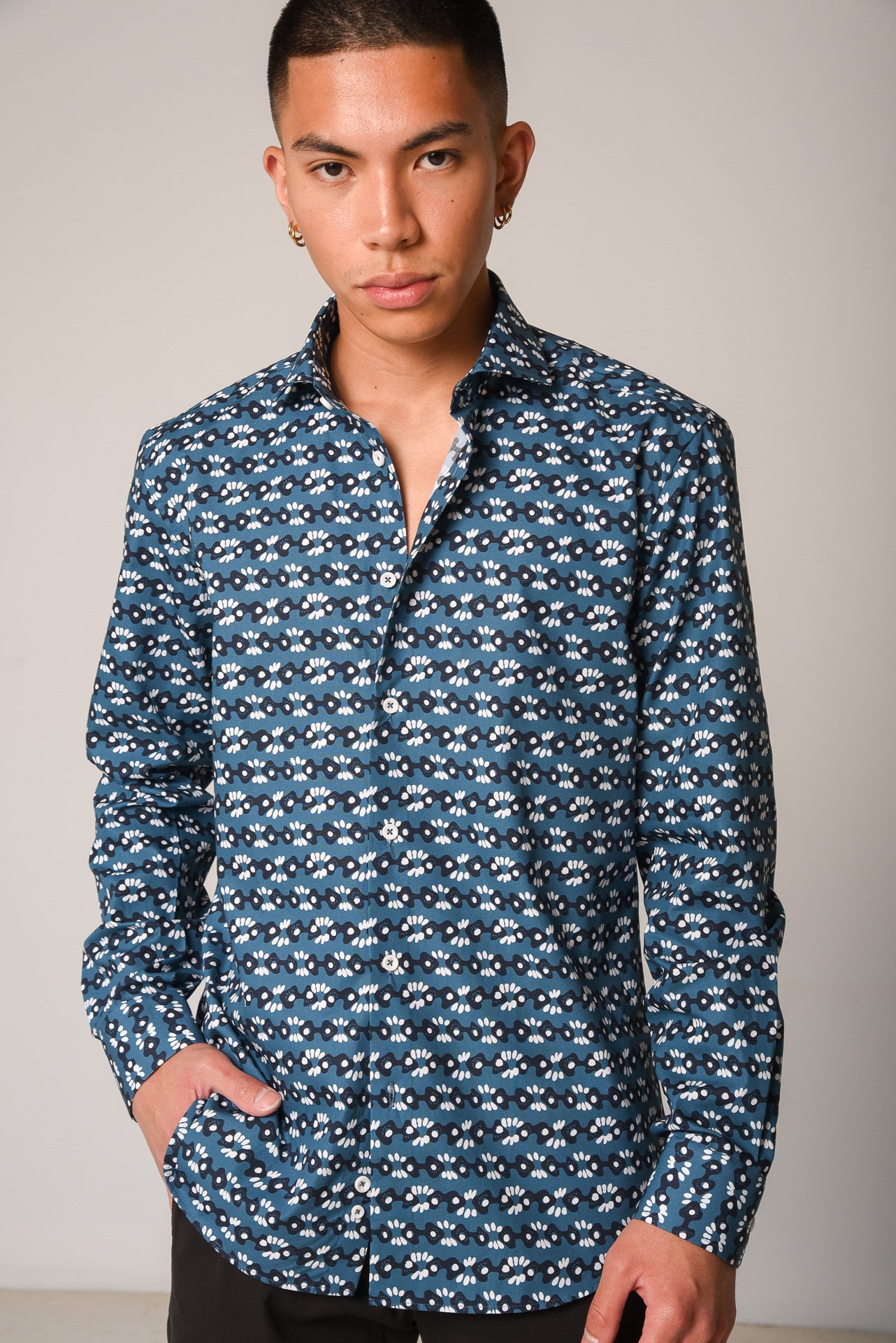 ΑΝΔΡΙΚΟ ΠΟΥΚΑΜΙΣΟ ΜΕ REX ΓΙΑΚΑ PORTOBELLO'S ΠΕΤΡΟΛ ΜΕ ΣΧΕΔΙΑ REGULAR FIT