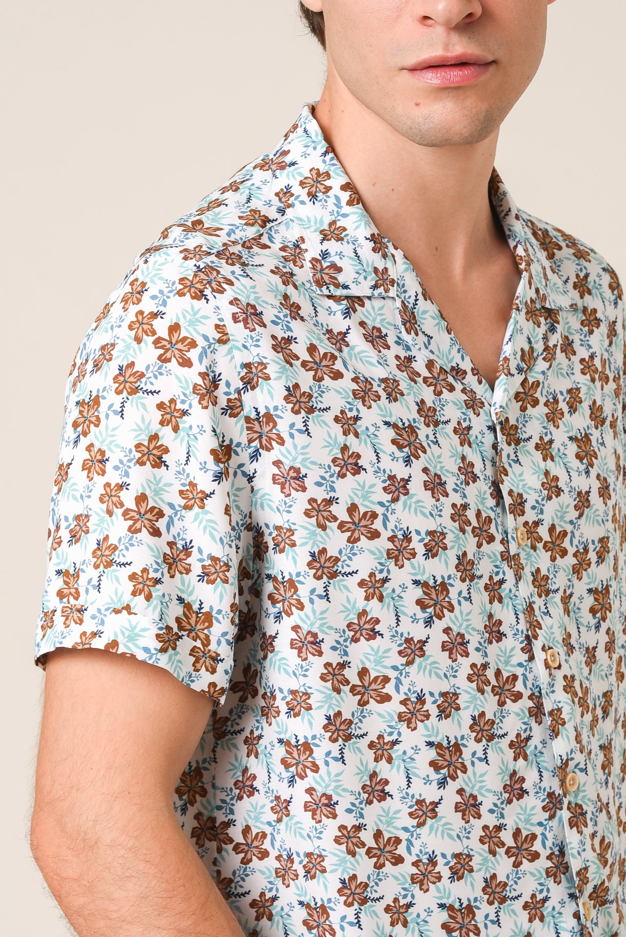 ΑΝΔΡΙΚΟ ΠΟΥΚΑΜΙΣΟ ΚΟΝΤΟΜΑΝΙΚΟ ΜΕ BYRON ΓΙΑΚΑ PORTOBELLO'S