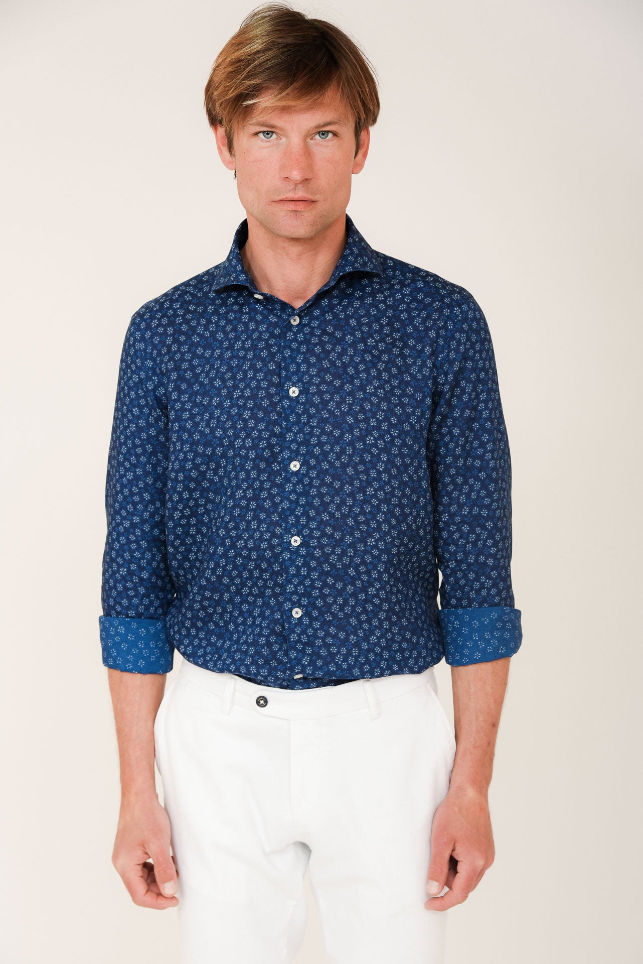 ΑΝΔΡΙΚΟ ΠΟΥΚΑΜΙΣΟ ΜΕ REX ΓΙΑΚΑ PORTOBELLO'S INDIGO FLORAL MODERN FIT