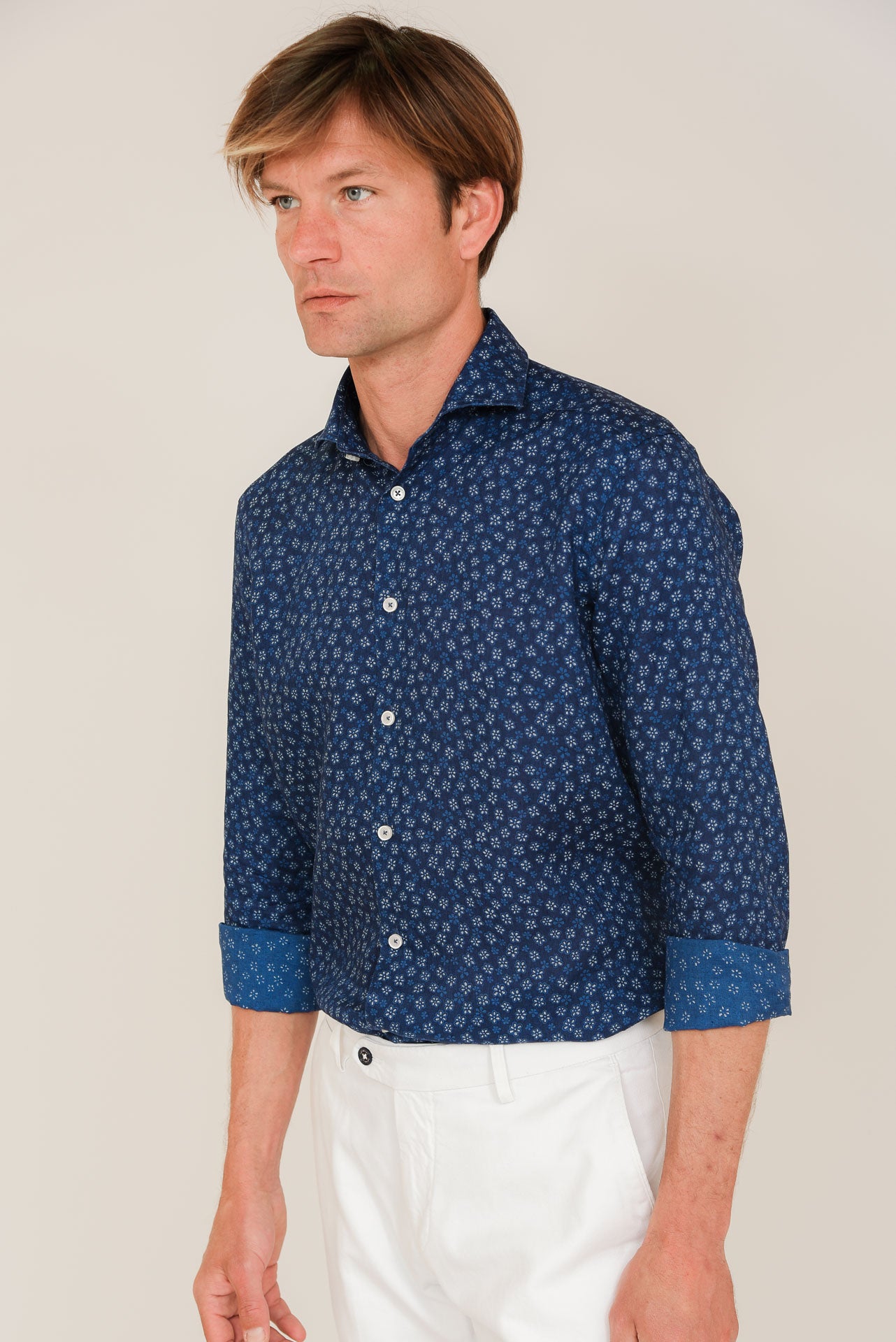 ΑΝΔΡΙΚΟ ΠΟΥΚΑΜΙΣΟ ΜΕ REX ΓΙΑΚΑ PORTOBELLO'S INDIGO FLORAL MODERN FIT