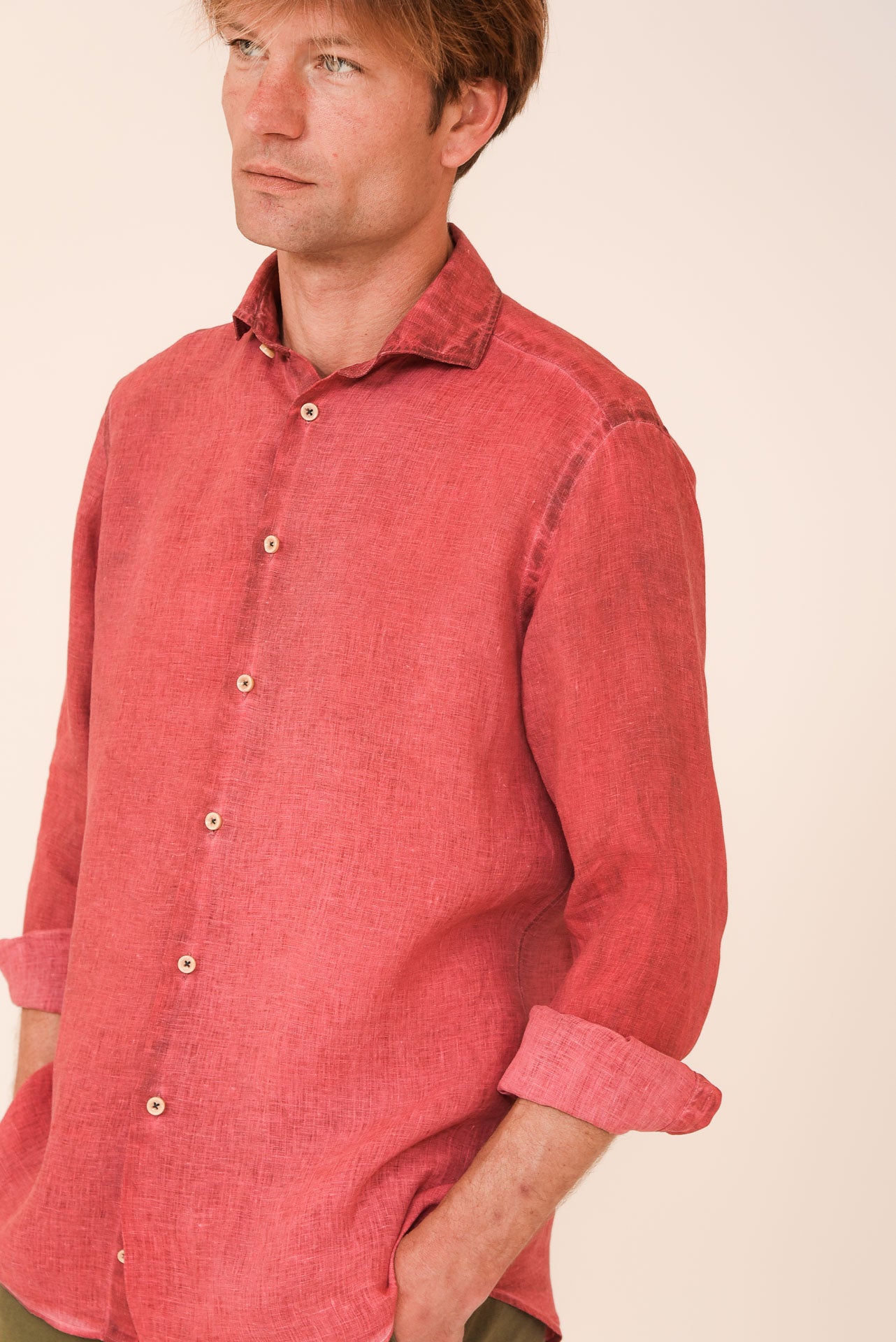 ΑΝΔΡΙΚΟ ΠΟΥΚΑΜΙΣΟ ΜΕ REX ΓΙΑΚΑ PORTOBELLO'S ΜΠΟΡΝΤΟ ΑΠΟΧΡΩΣΗ ΛΙΝΟ ΠΛΥΜΕΝΟ MODERN FIT