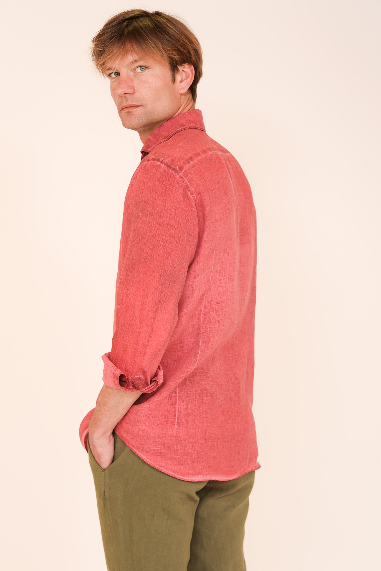 ΑΝΔΡΙΚΟ ΠΟΥΚΑΜΙΣΟ ΜΕ REX ΓΙΑΚΑ PORTOBELLO'S ΜΠΟΡΝΤΟ ΑΠΟΧΡΩΣΗ ΛΙΝΟ ΠΛΥΜΕΝΟ MODERN FIT