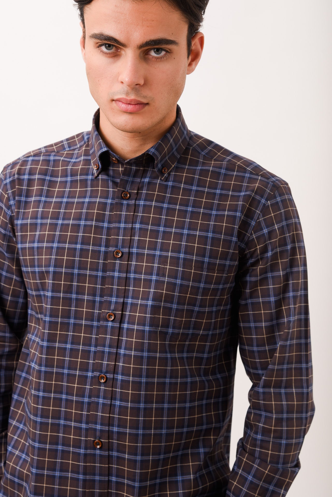 ΑΝΔΡΙΚΟ ΠΟΥΚΑΜΙΣΟ PORTOBELLO'S ΜΕ BUTTON DOWN ΓΙΑΚΑ ΣΕ ΚΑΦΕ-ΜΠΛΕ ΑΠΟΧΡΩΣΗ