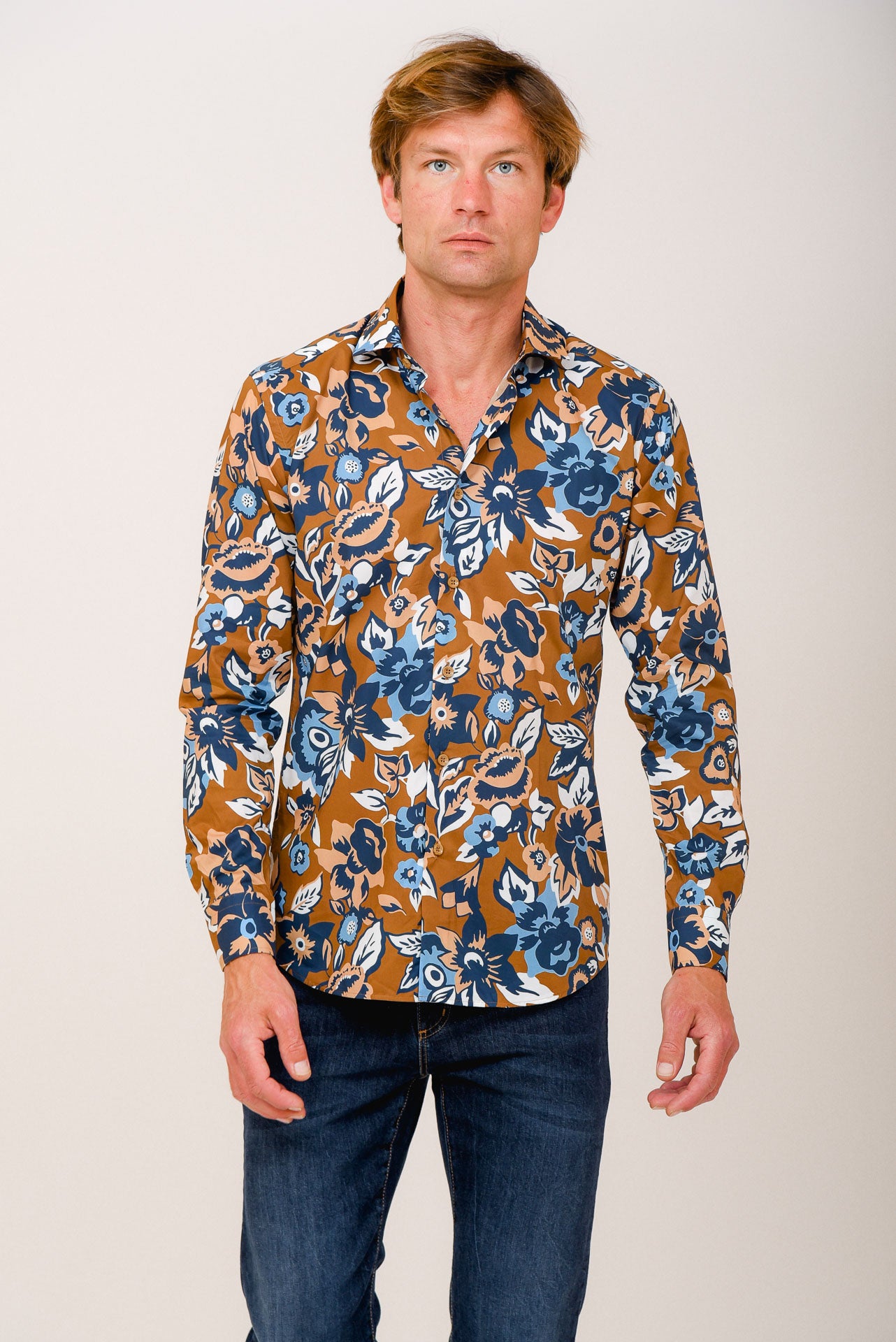 ΑΝΔΡΙΚΟ ΠΟΥΚΑΜΙΣΟ ΜΕ REX ΓΙΑΚΑ PORTOBELLO'S ΜΠΕΖ ΜΠΛΕ ΜΕ ΕΝΤΟΝΑ FLORAL ΣΧΕΔΙΑ