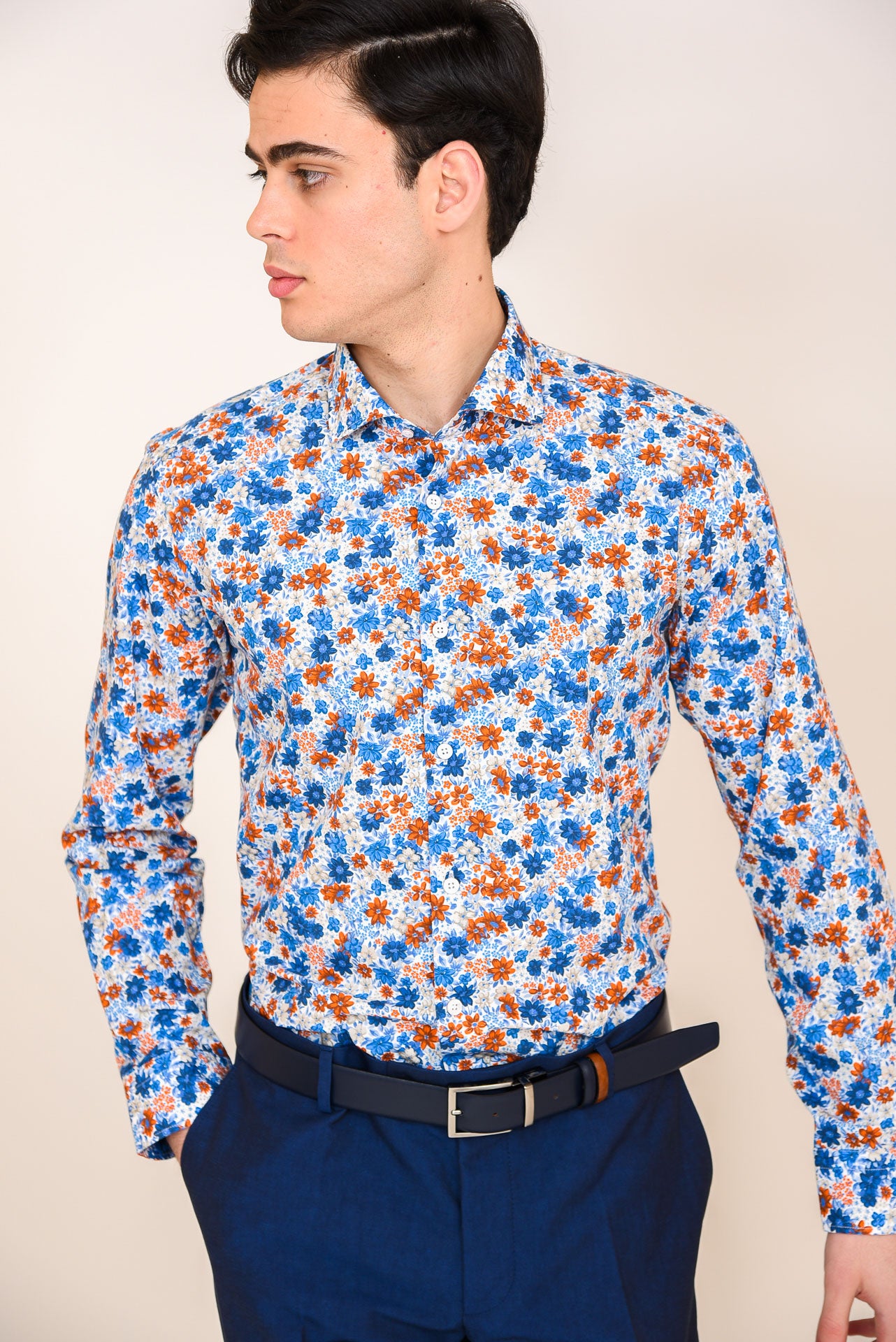 ΑΝΔΡΙΚΟ ΠΟΥΚΑΜΙΣΟ ΜΕ REX ΓΙΑΚΑ PORTOBELLO'S ΚΕΡΑΜΙΔΙ FLORAL SLIM IT