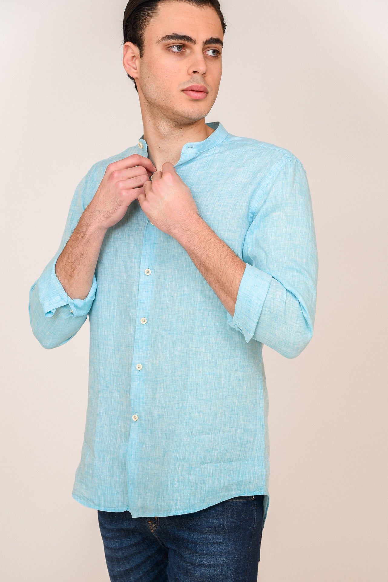 ΑΝΔΡΙΚΟ ΠΟΥΚΑΜΙΣΟ ΜΕ MAO ΓΙΑΚΑ PORTOBELLO'S ΤΙΡΚΟΥΑΖ ΧΡΩΜΑ ΛΙΝΟ ΜΕ ΜΠΕΖ ΚΟΥΜΠΙΑ