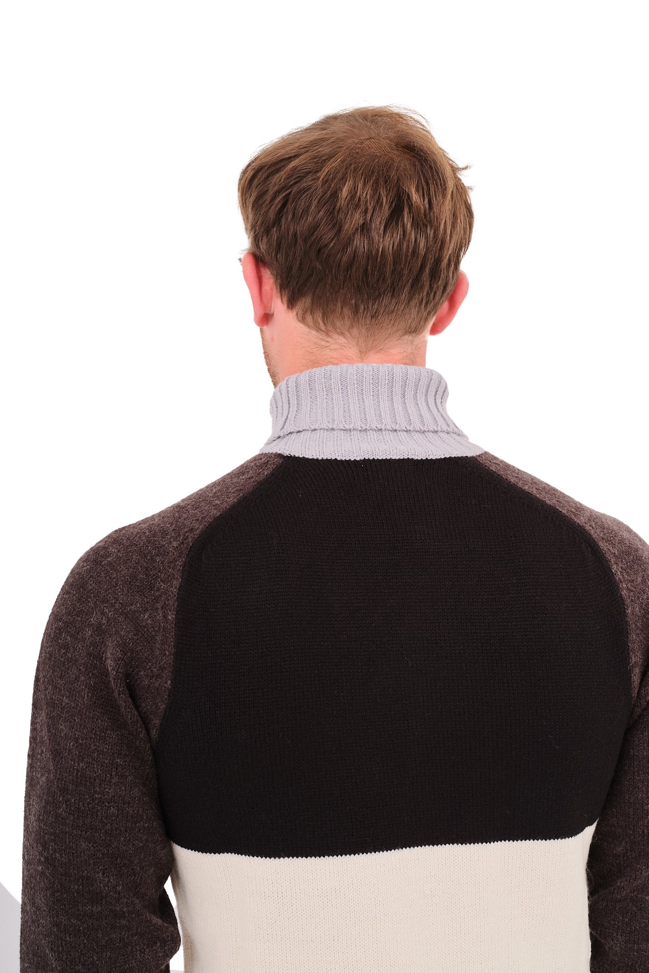 ΑΝΔΡΙΚΟ ΖΙΒΑΓΚΟ SSEINE ΣΕ ΕΚΡΟΥ ΧΡΩΜΑ ΚΑΙ ΧΡΩΜΑΤΙΚΕΣ ΛΕΠΤΟΜΕΡΕΙΕΣ