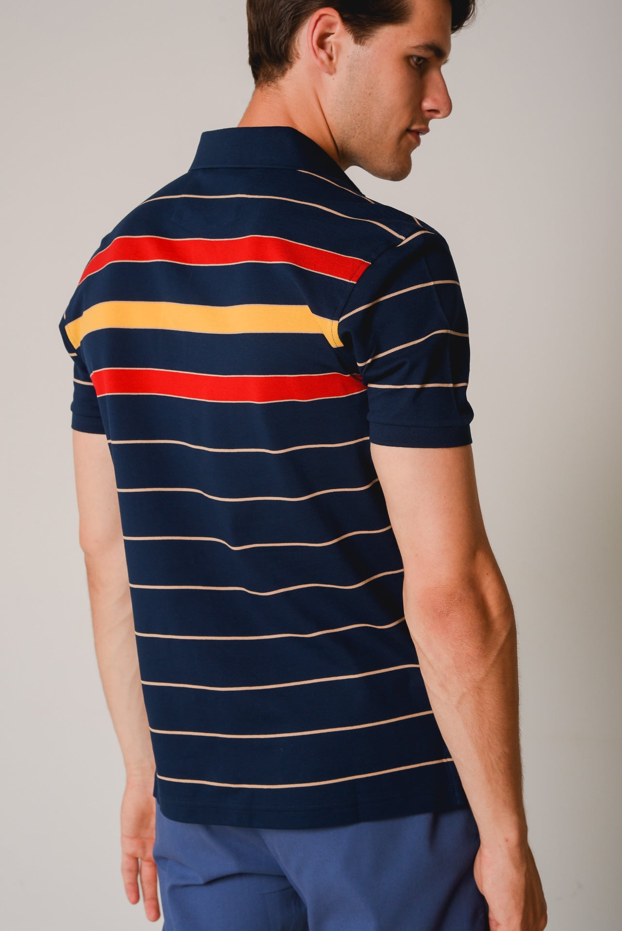 ΑΝΔΡΙΚΟ POLO PORTOBELLO'S ΜΠΛΕ ΜΕ ΚΟΚΚΙΝΕΣ ΚΑΙ ΚΙΤΡΙΝΕΣ ΡΙΓΕΣ