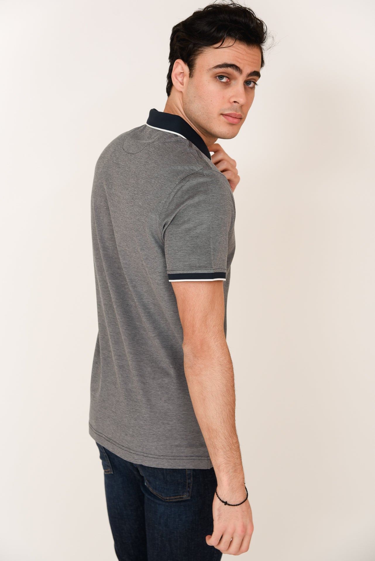 ΑΝΔΡΙΚΟ POLO PORTOBELLO'S ΜΠΛΕ ΜΕ ΛΕΥΚΕΣ ΛΕΠΤΟΜΕΡΕΙΕΣ ΣΤΟ ΓΙΑΚΑ ΚΑΙ ΤΗΝ ΕΣΩΤΕΡΙΚΗ ΤΣΕΠΗ