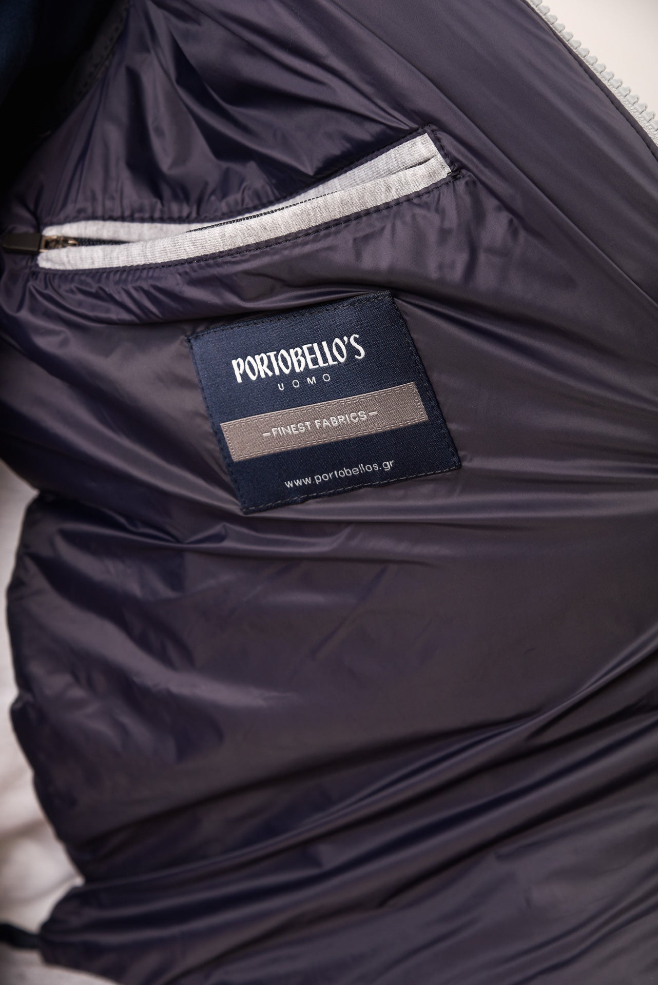 ΑΝΔΡΙΚΟ ΜΠΟΥΦΑΝ ΚΑΠΙΤΟΝΕ POTOBELLO'S ΣΕ ΜΠΛΕ ΧΡΩΜΑ ΜΕ ΓΚΡΙ ΛΕΠΤΟΜΕΡΕΙΕΣ