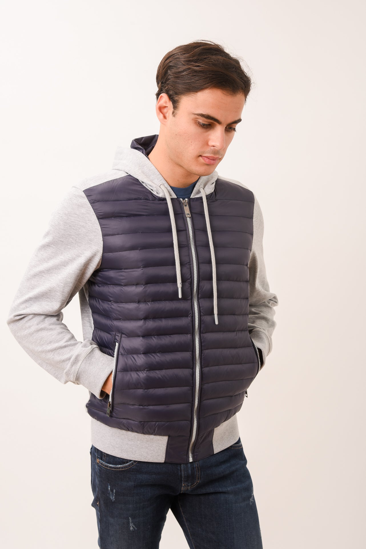 ΑΝΔΡΙΚΟ ΜΠΟΥΦΑΝ ΚΑΠΙΤΟΝΕ POTOBELLO'S ΣΕ ΜΠΛΕ ΧΡΩΜΑ ΜΕ ΓΚΡΙ ΛΕΠΤΟΜΕΡΕΙΕΣ