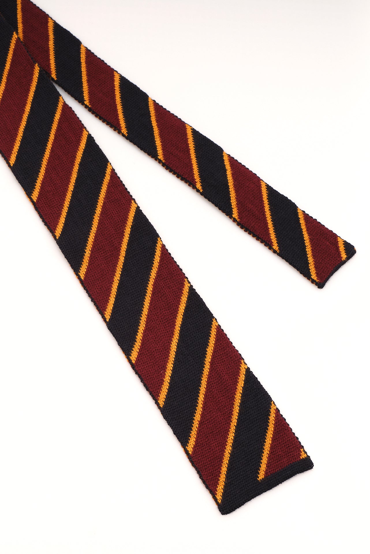 ΑΝΔΡΙΚΗ ΠΛΕΚΤΗ ΓΡΑΒΑΤΑ CLUB PORTOBELLO'S ΣΕ ΜΠΛΕ ΜΠΟΡΝΤΟ ΚΑΙ ΚΙΤΡΙΝΟ ΧΡΩΜΑ