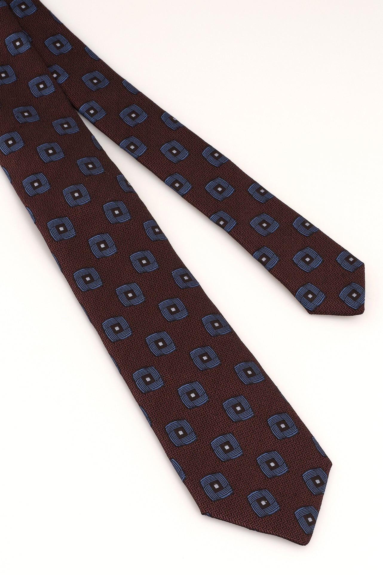 ΑΝΔΡΙΚΗ ΜΕΤΑΞΩΤΗ ΓΡΑΒΑΤΑ PORTOBELLO'S ΣΕ ΜΠΟΡΝΤΟ ΧΡΩΜΑ ΜΕ ΜΠΛΕ ΜΟΤΙΒΑ