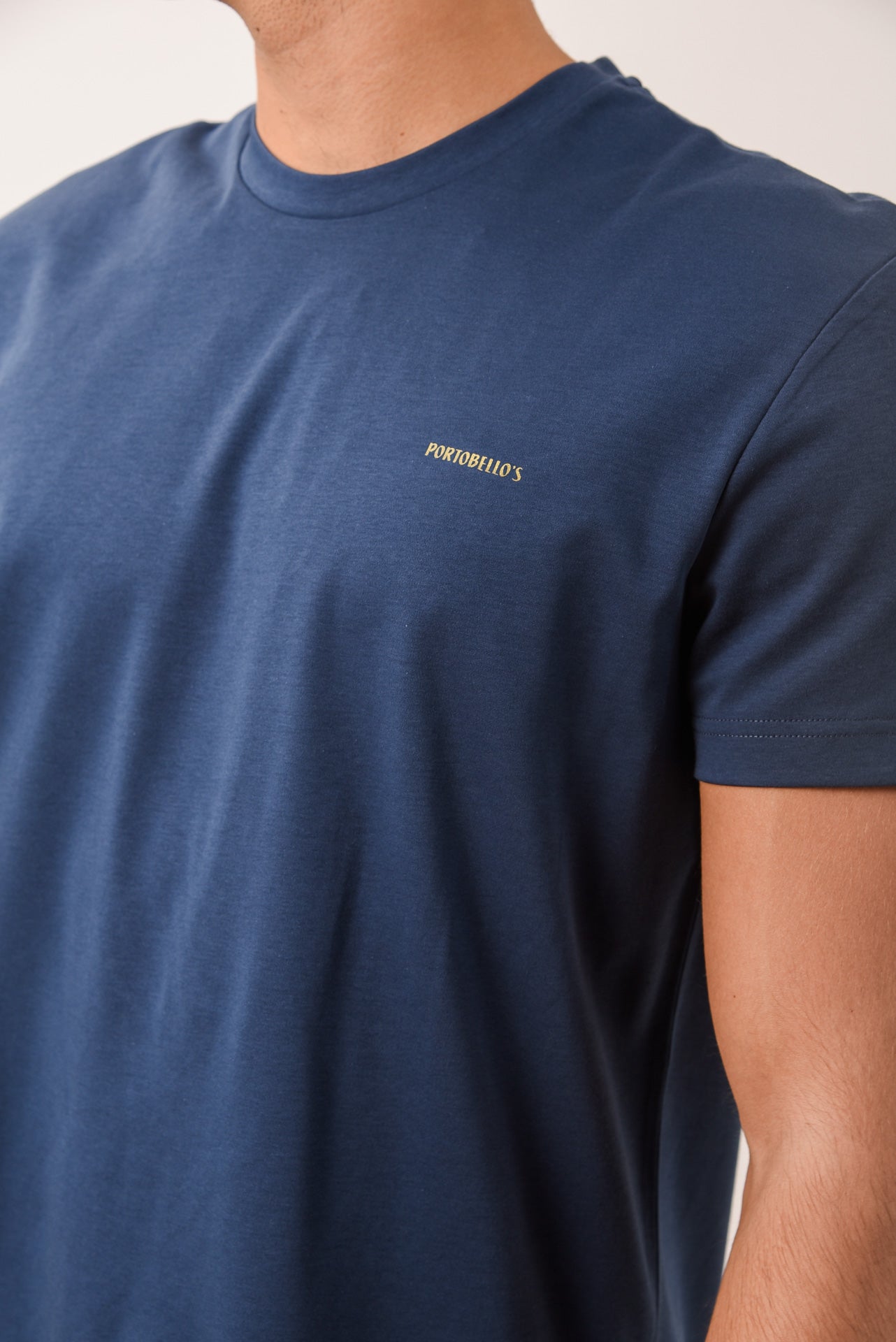 ΑΝΔΡΙΚΟ ΚΟΝΤΟΜΑΝΙΚΟ T-SHIRT ΜΠΛΕ INDIGO ΜΕ ΛΟΓΟΤΥΠΟ PORTOBELLO'S