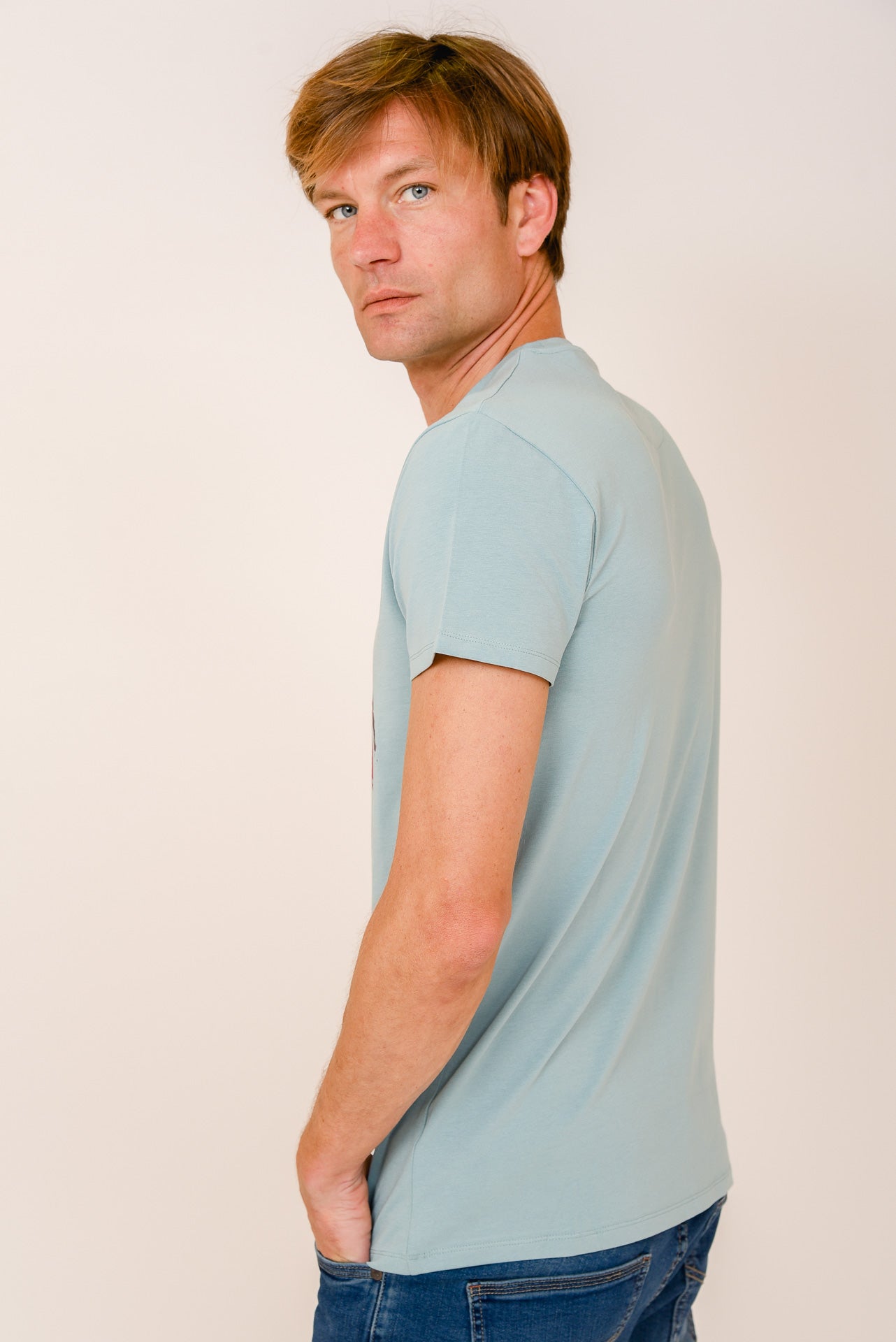 ΑΝΔΡΙΚΟ T-SHIRT PORTOBELLO'S ΜΕΝΤΑ ΜΕ ΣΤΑΜΠΑ ΜΕ ΧΡΩΜΑΤΑ