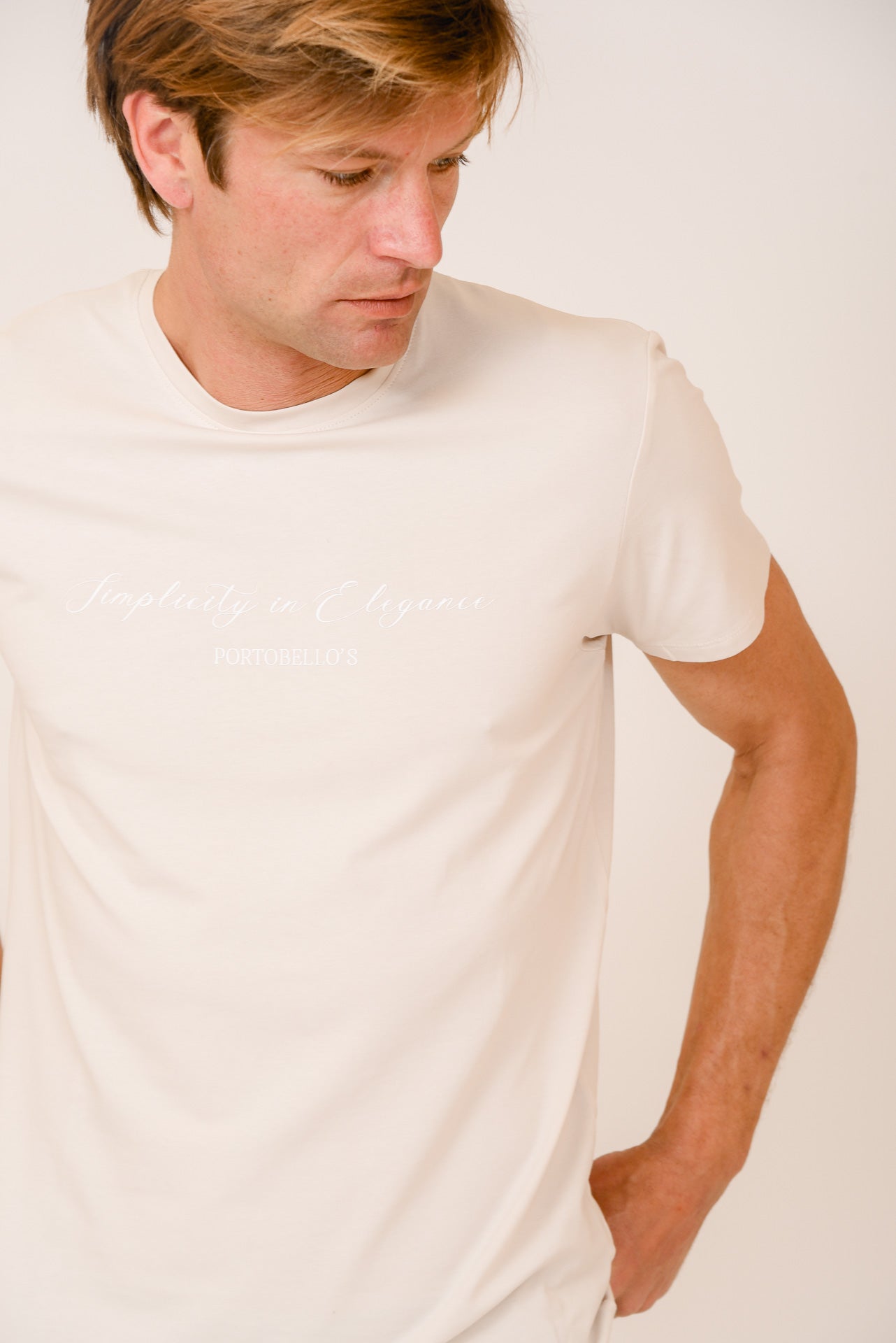 ΑΝΔΡΙΚΟ T-SHIRT PORTOBELLO'S ΓΚΡΙ ΜΠΕΖ ΜΕ ΣΤΑΜΠΑ SIMPLICITY IN ELEGANCE