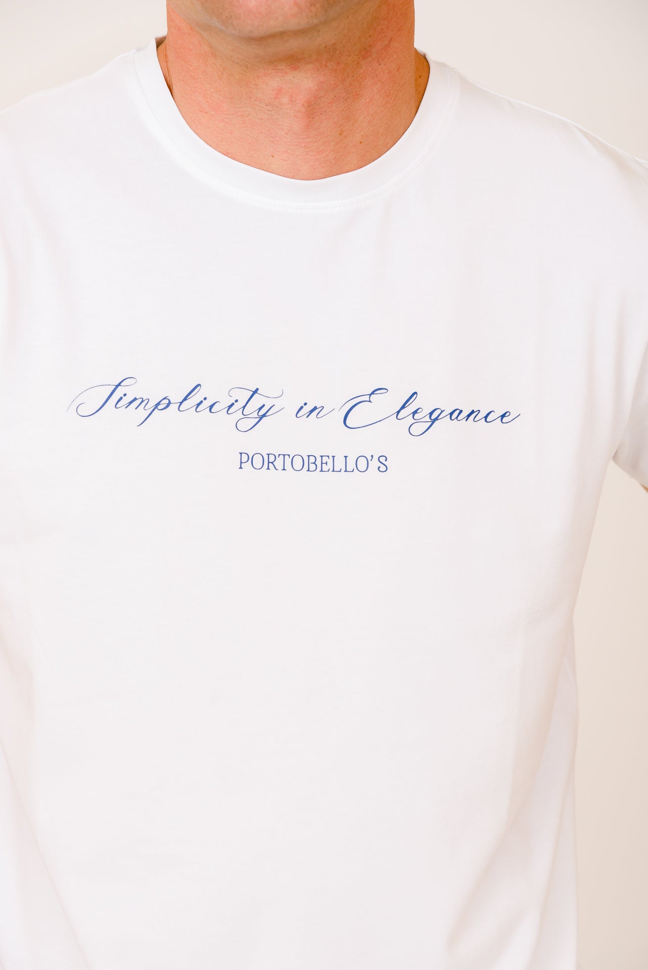 ΑΝΔΡΙΚΟ T-SHIRT PORTOBELLO'S ΛΕΥΚΟ ΜΕ ΣΤΑΜΠΑ SIMPLICITY IN ELEGANCE
