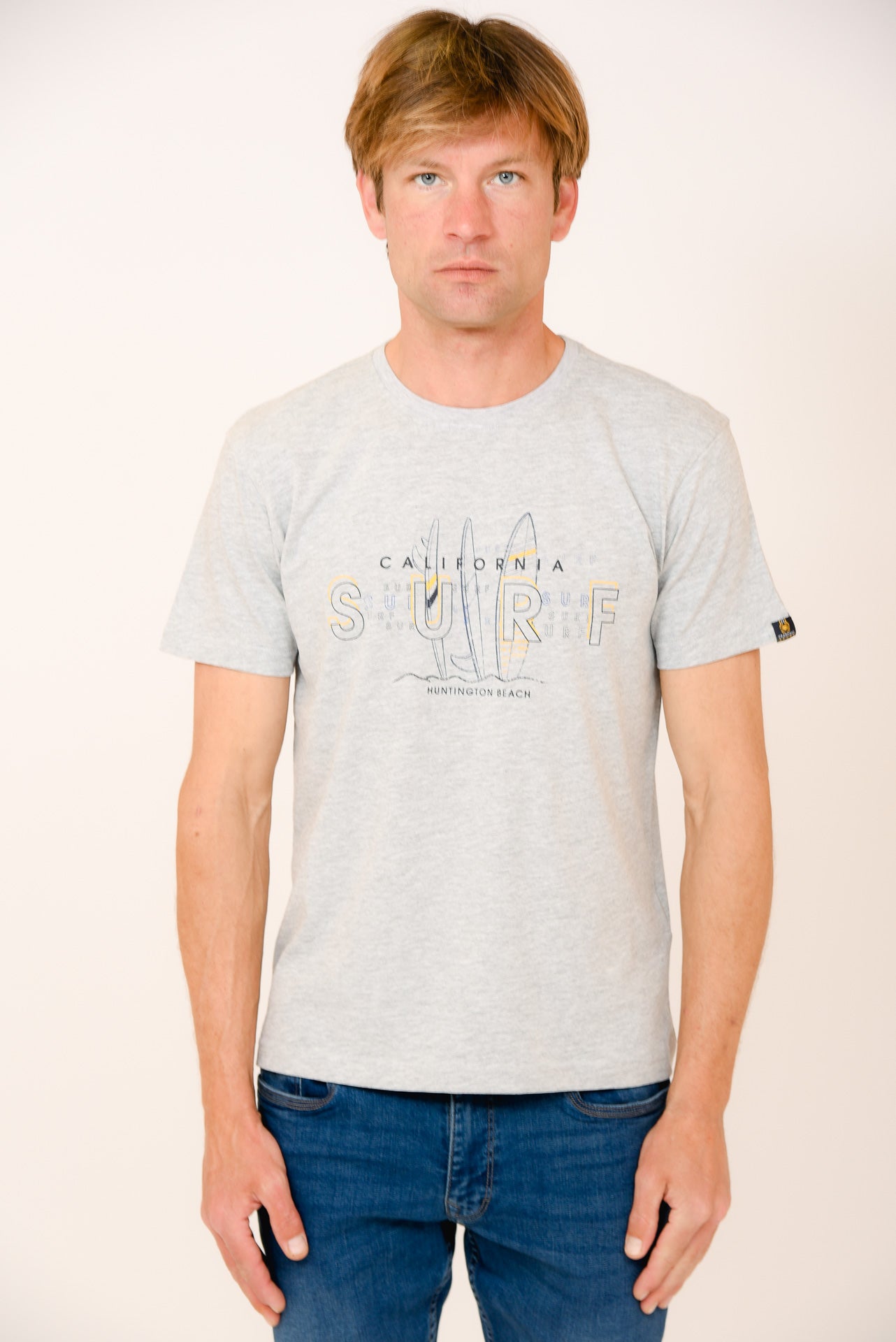 ΑΝΔΡΙΚΟ T-SHIRT PORTOBELLO'S ΓΚΡΙ ΜΕΣΑΙΟ ΜΕ ΣΤΑΜΠΑ CALIFORNIA SURF