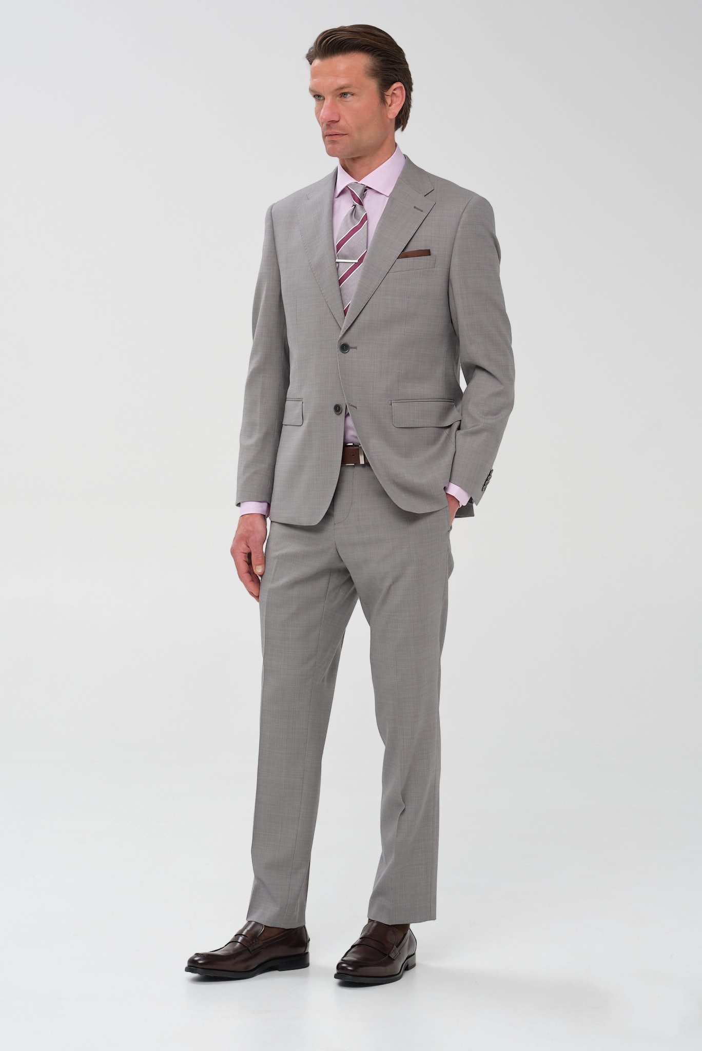 SUITS REGULAR
