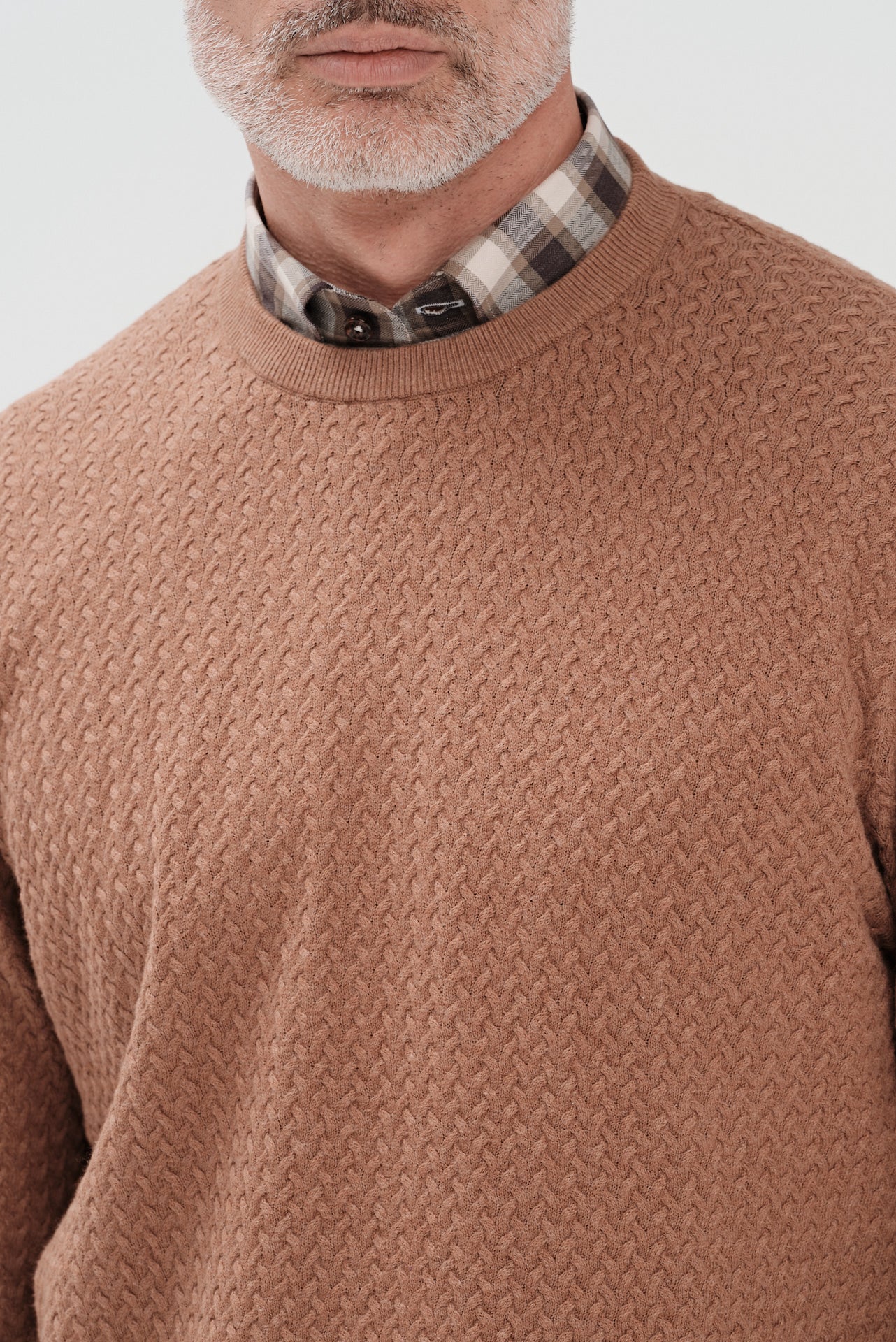 ΑΝΔΡΙΚΟ ΣΚΟΥΡΟ ΜΠΕΖ ΠΟΥΛΟΒΕΡ BUGATTI ΜΕ ΟΡΑΤΗ ΠΛΕΞΗ REGULAR FIT