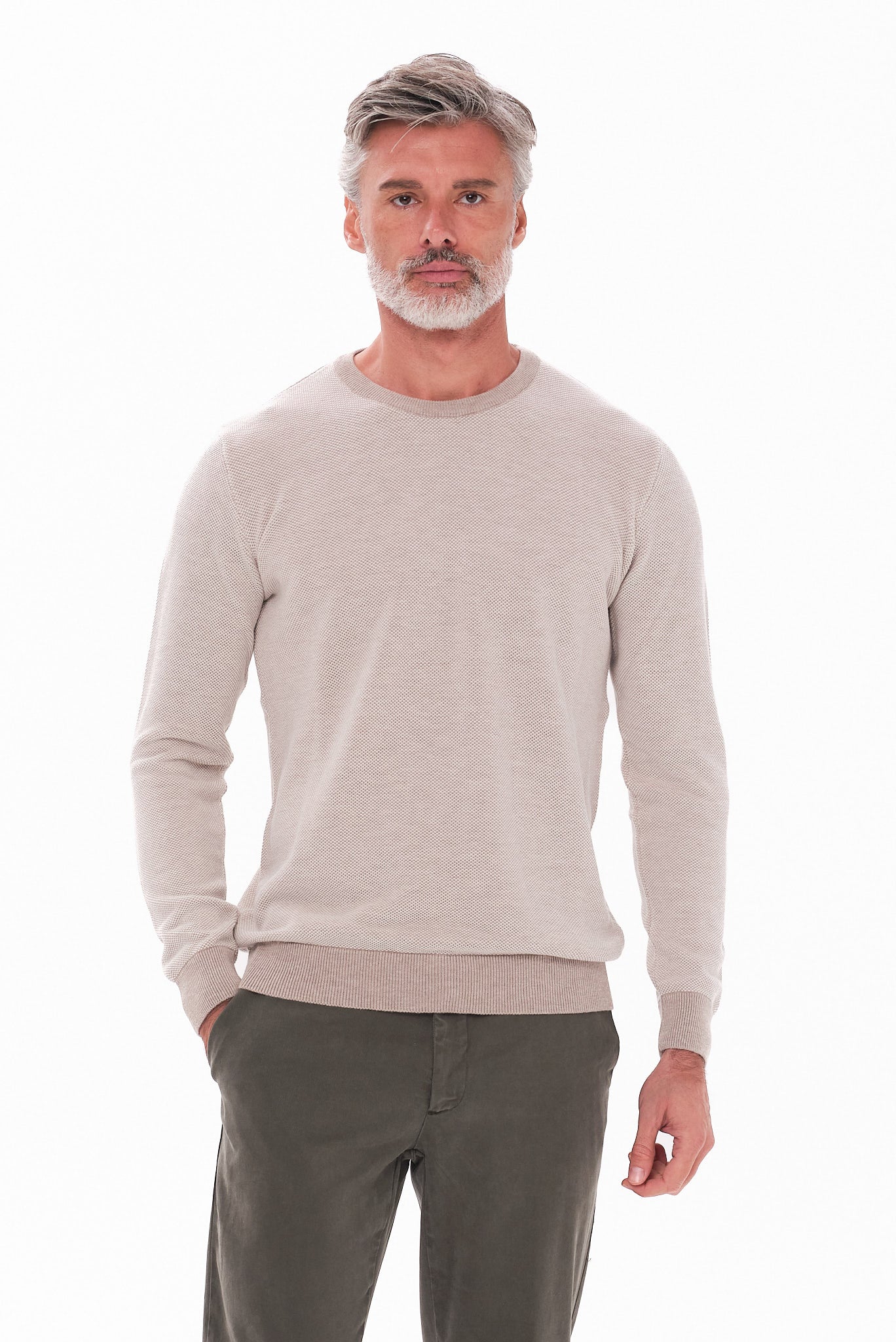 ΑΝΔΡΙΚΟ ΜΠΕΖ ΑΝΟΙΧΤΟ ΠΟΥΛΟΒΕΡ LES GENT'S ΜΕ ΛΑΙΜΟΚΟΨΗ ΚΑΙ ΜΙΚΡΟΣΧΕΔΙΟ REGULAR FIT