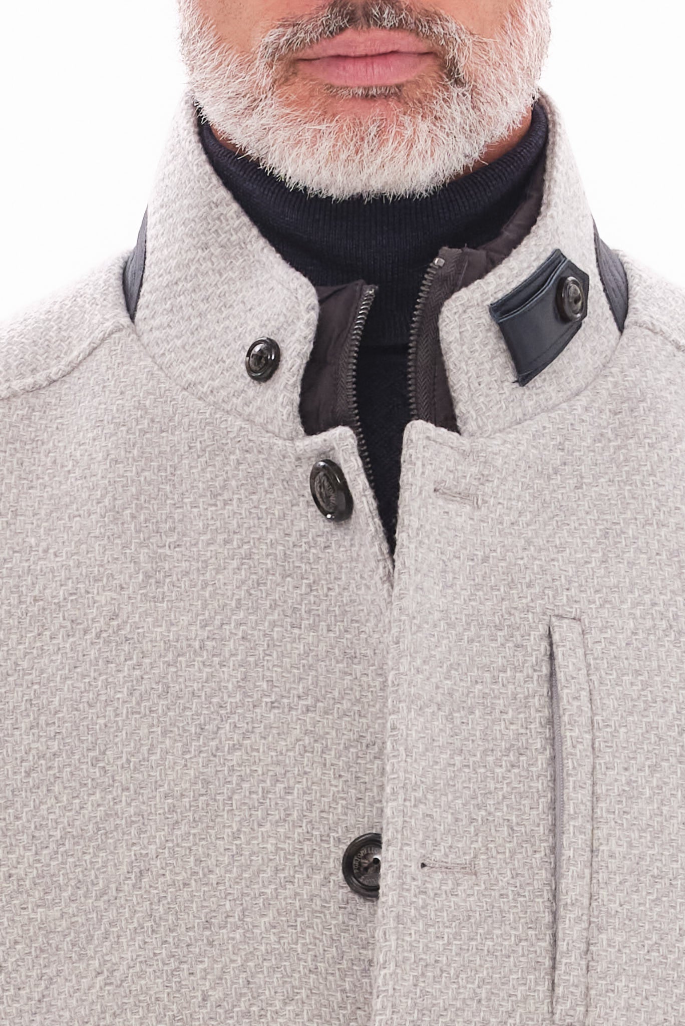 ΑΝΔΡΙΚΟ ΑΝΟΙΧΤΟ ΓΚΡΙ ΠΑΛΤΟ PORTOBELLO'S ΜΕ ΔΕΡΜΑΤΙΝΕΣ ΛΕΠΤΟΜΕΡΕΙΕΣ KAI ΜΑΟ ΓΙΑΚΑ REGULAR FIT