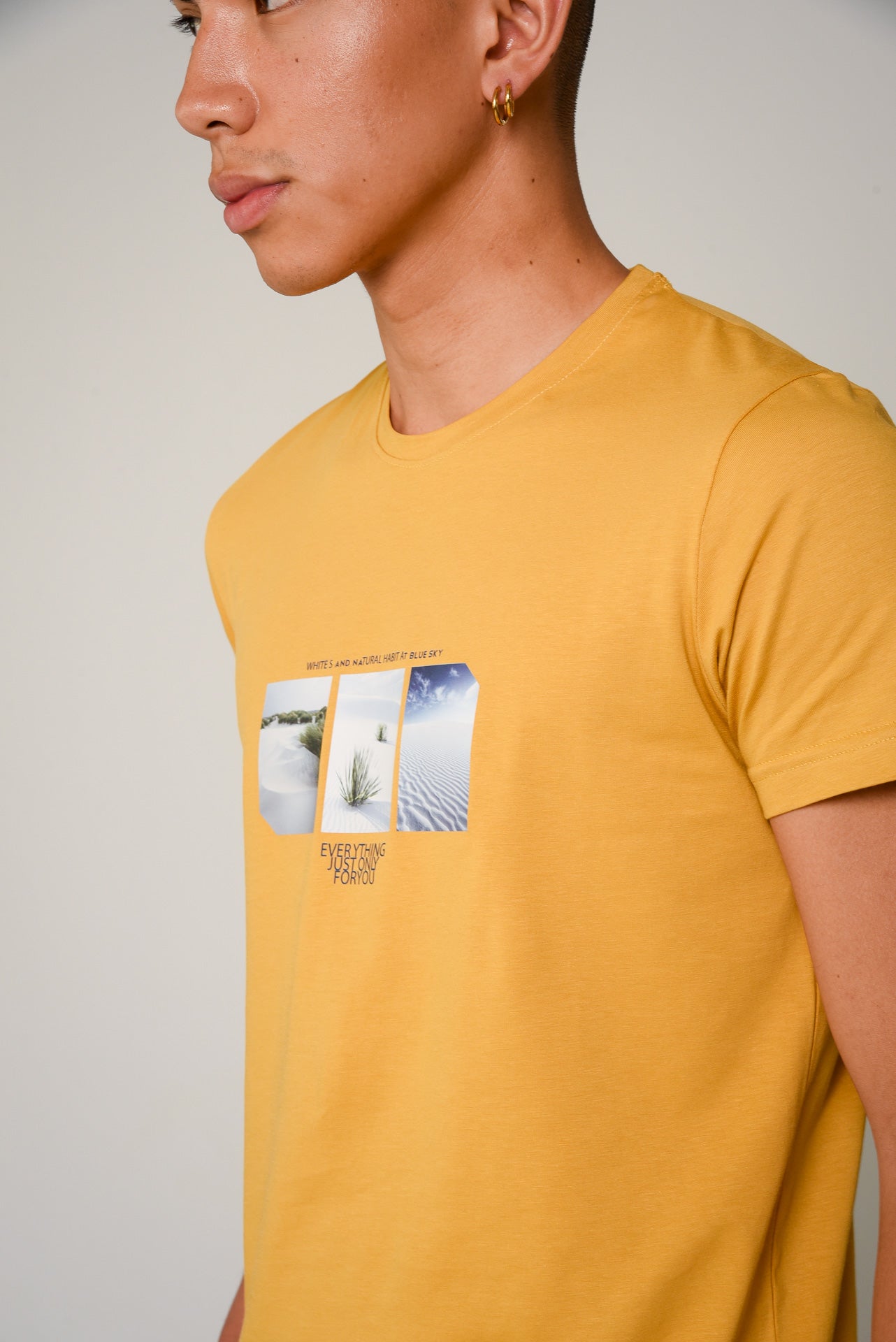 T SHIRT