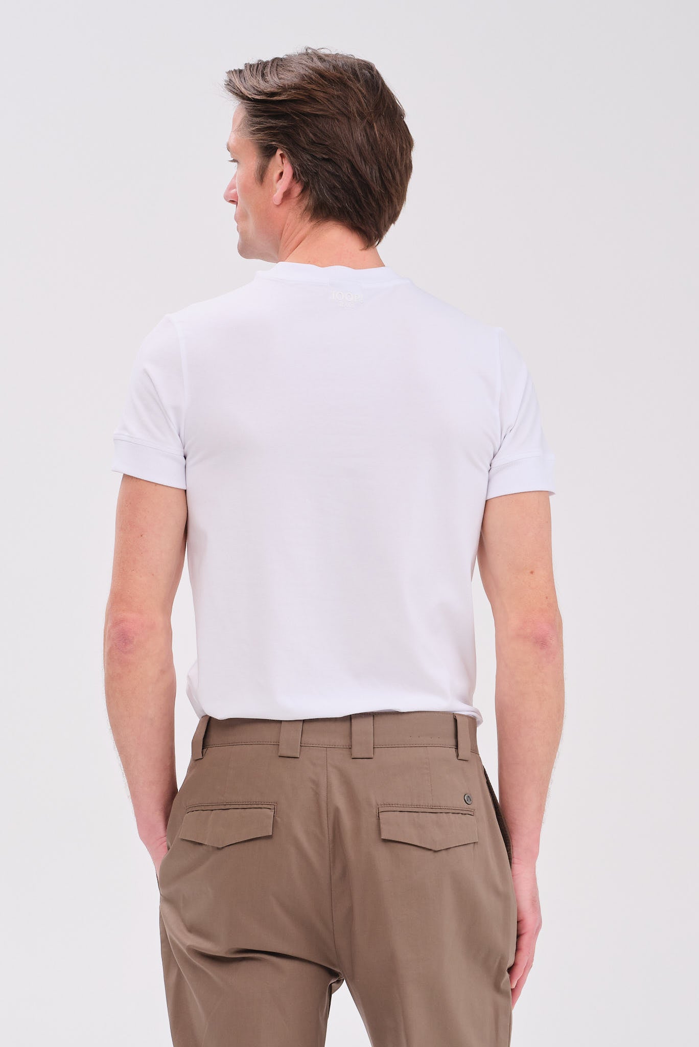 ΑΝΔΡΙΚΟ ΛΕΥΚΟ ΜΟΝΟΧΡΩΜΟ ΚΟΝΤΟΜΑΝΙΚΟ T-SHIRT JOOP REGULAR FIT
